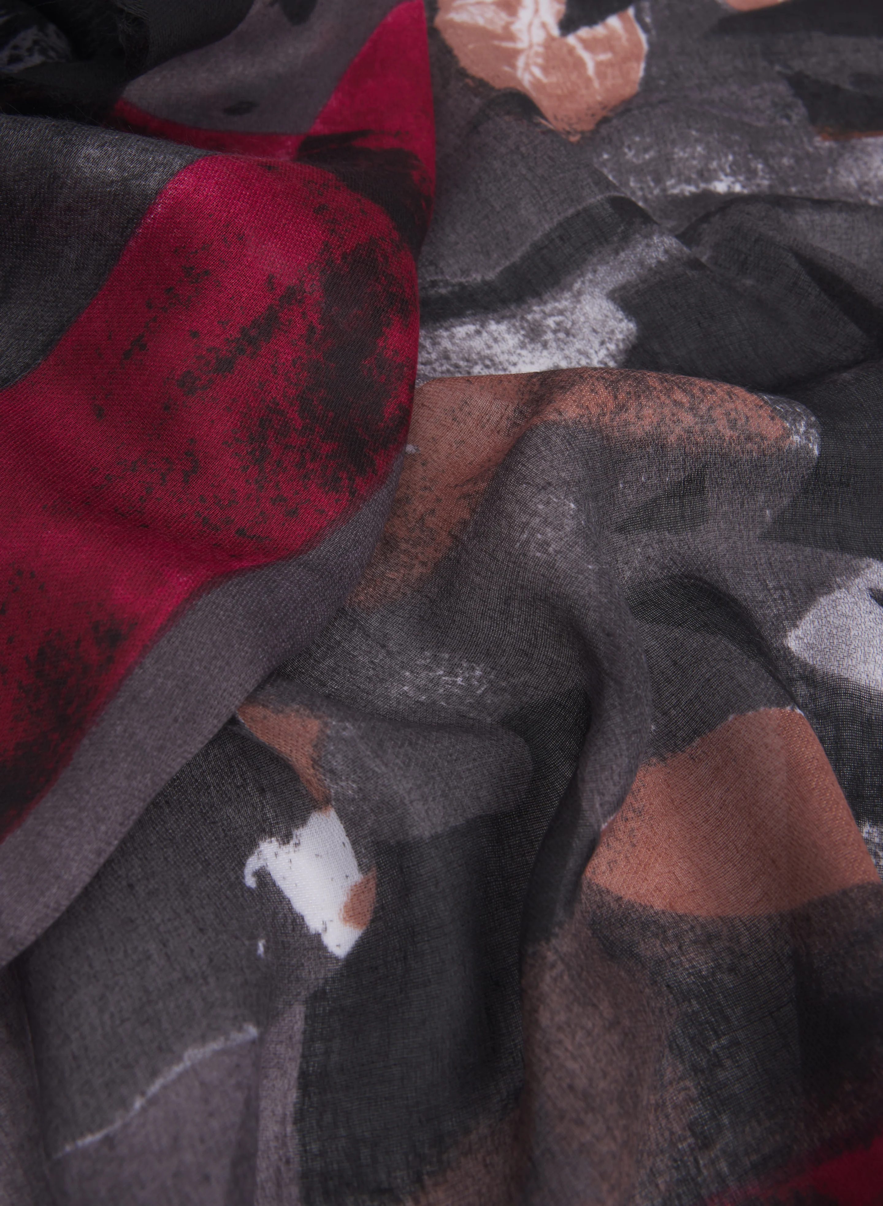 Abstract Leaf Print Scarf - Image 2
