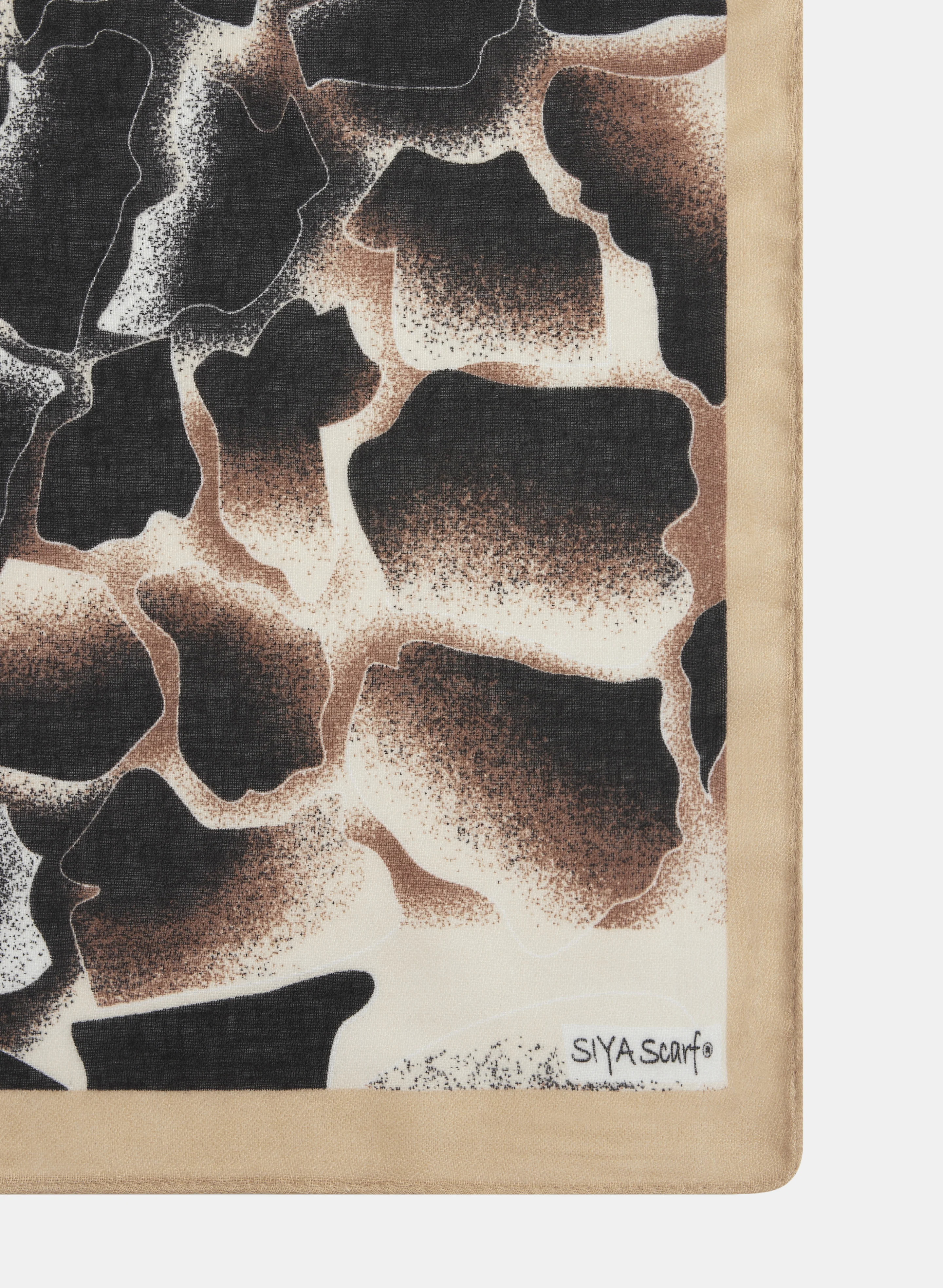 Animal Print Scarf - Image 3