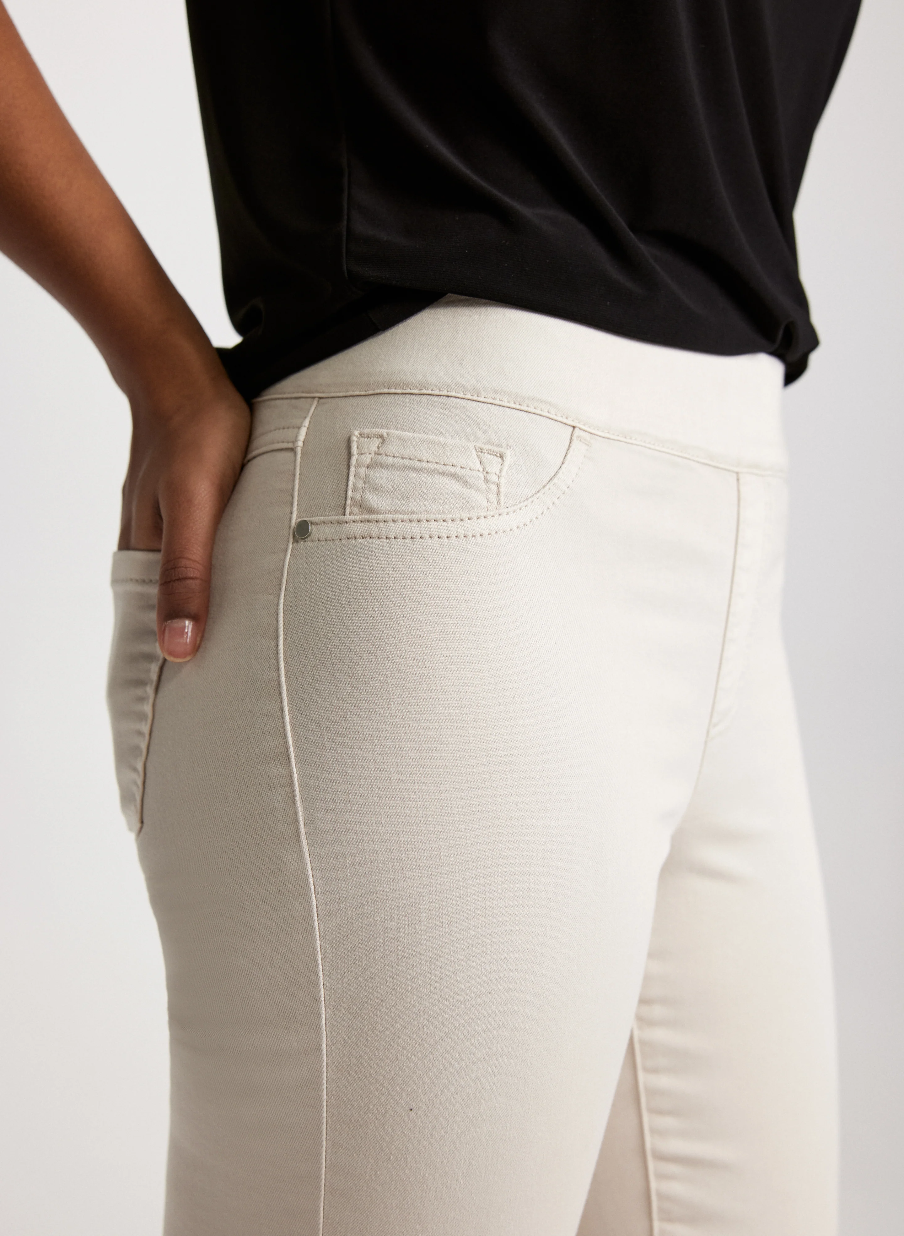 Ankle Length Pull-On Jeans - Image 5