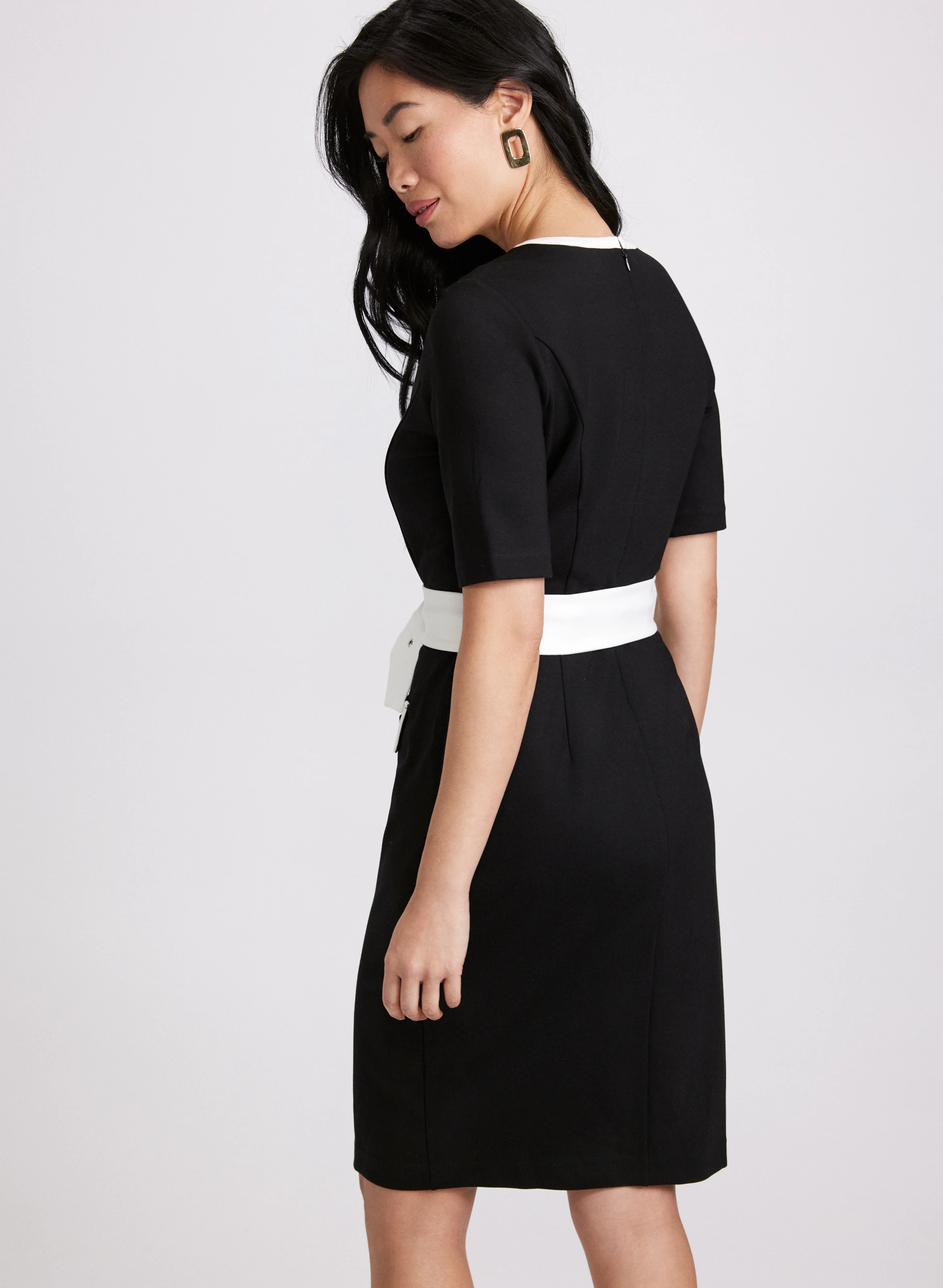 Belted Contrast Trim Dress - Image 4