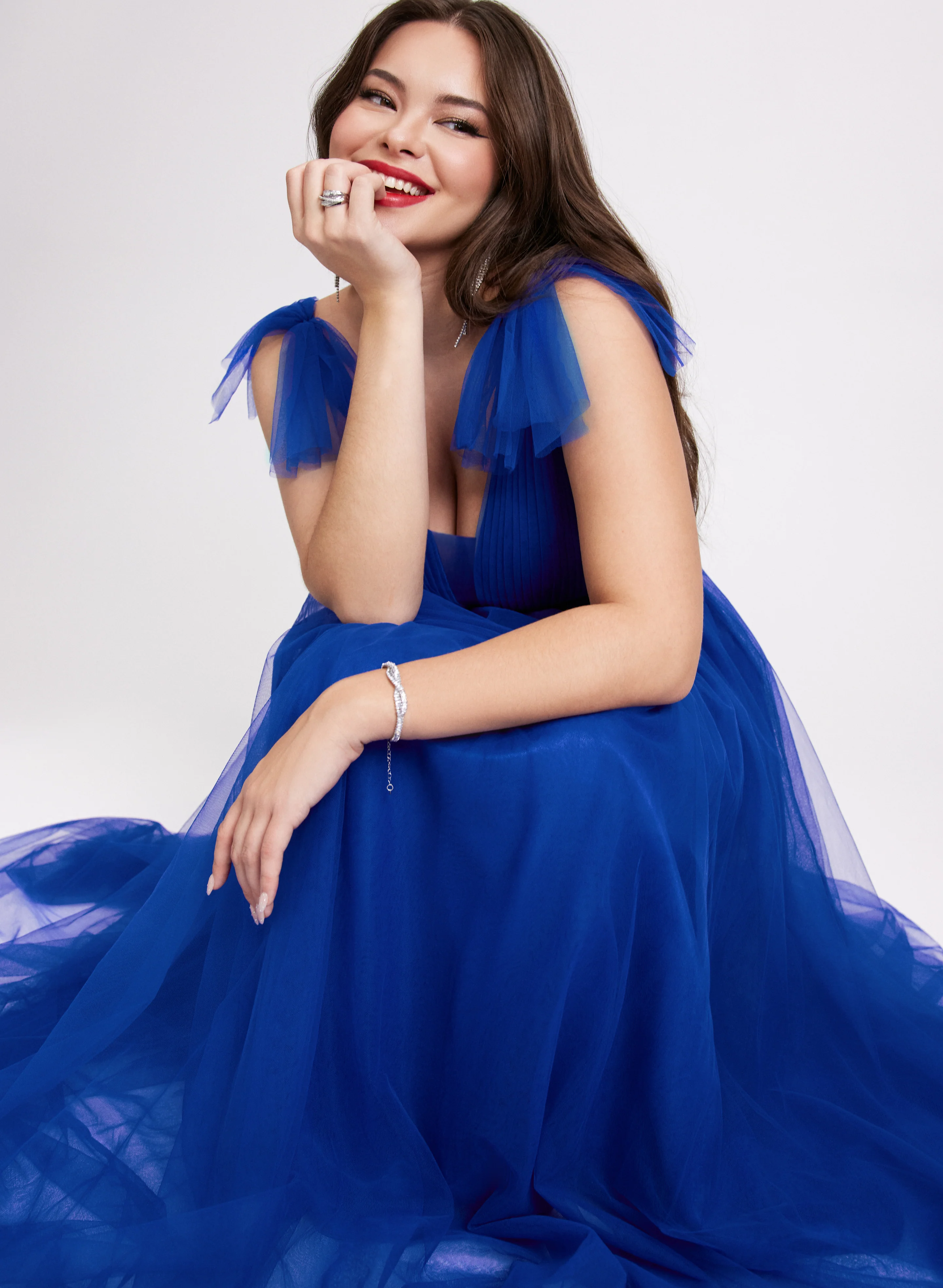 Bow Detail Sleeveless Gown - Image 7