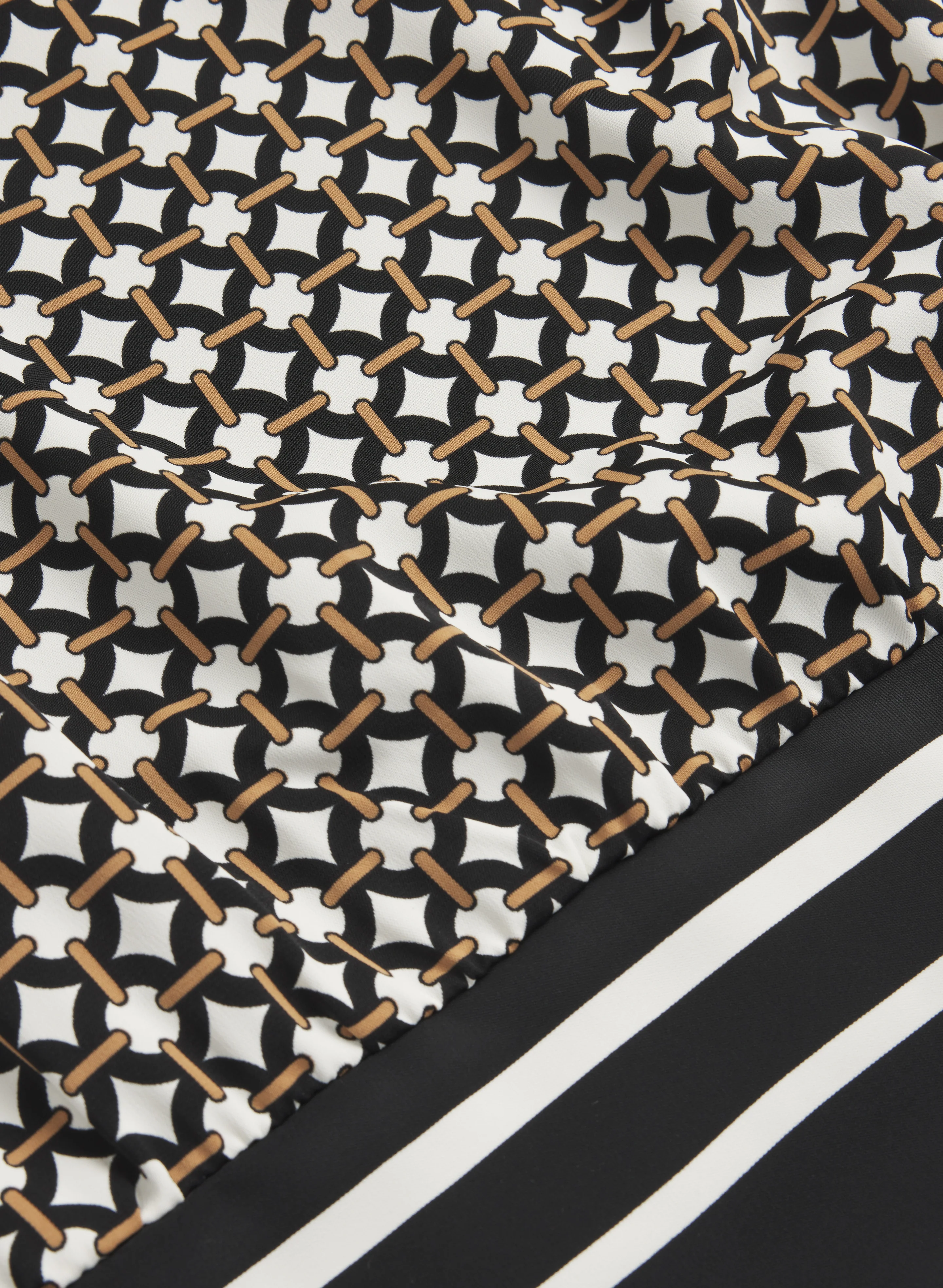Chain Link Print Top - Image 7