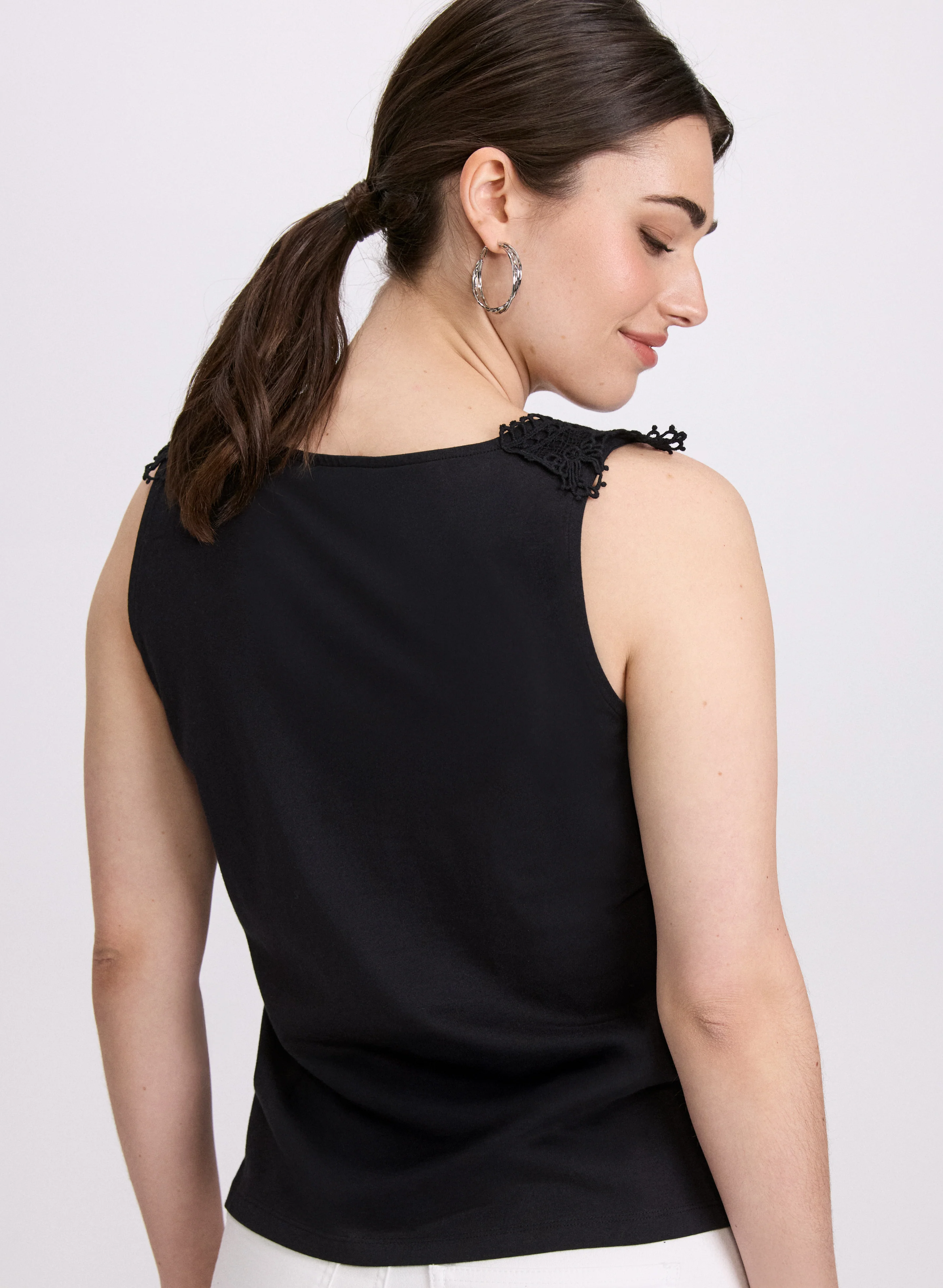 Crochet Appliqué Tank Top - Image 5