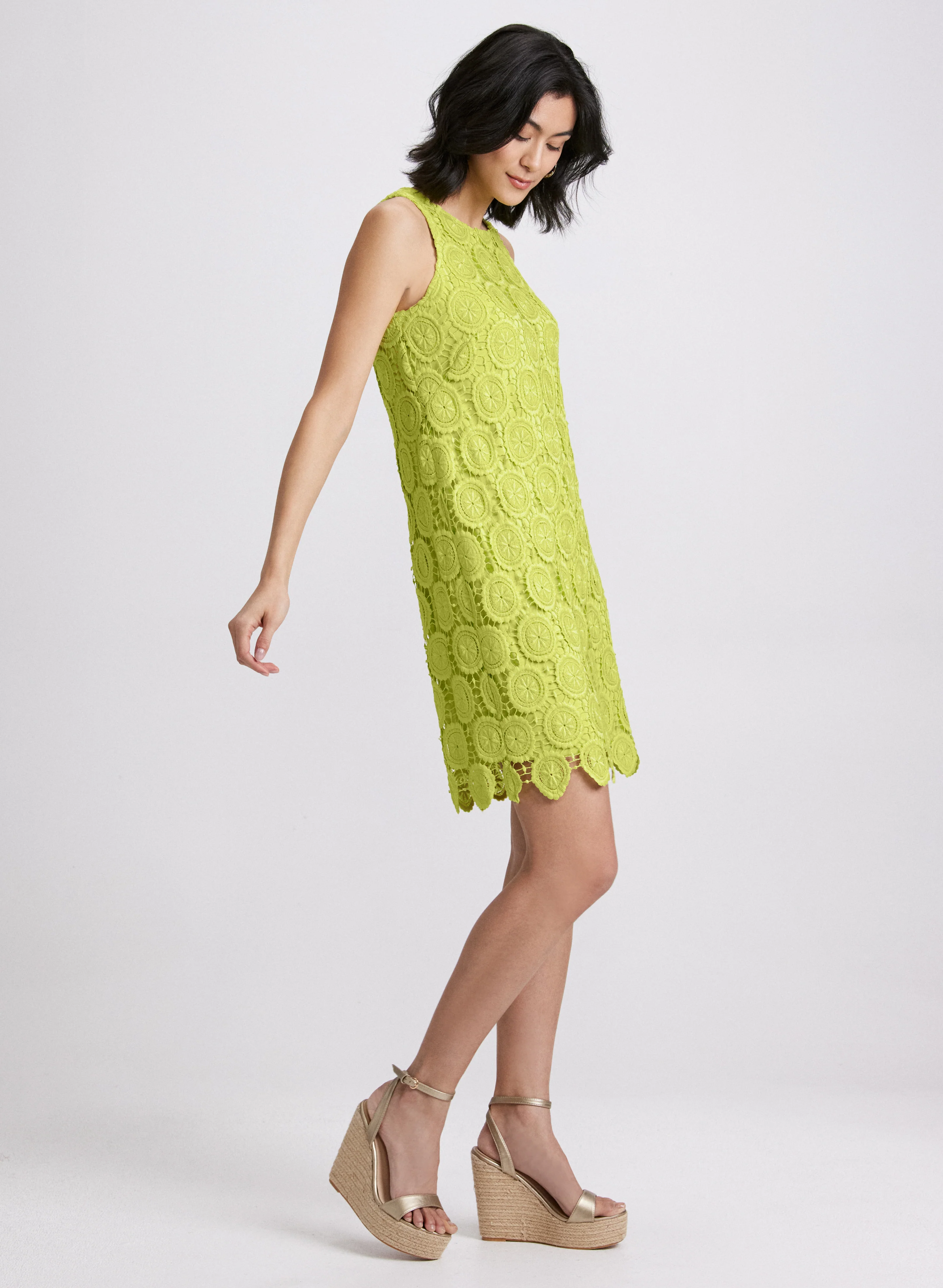 Sleeveless Crochet Dress - Image 2