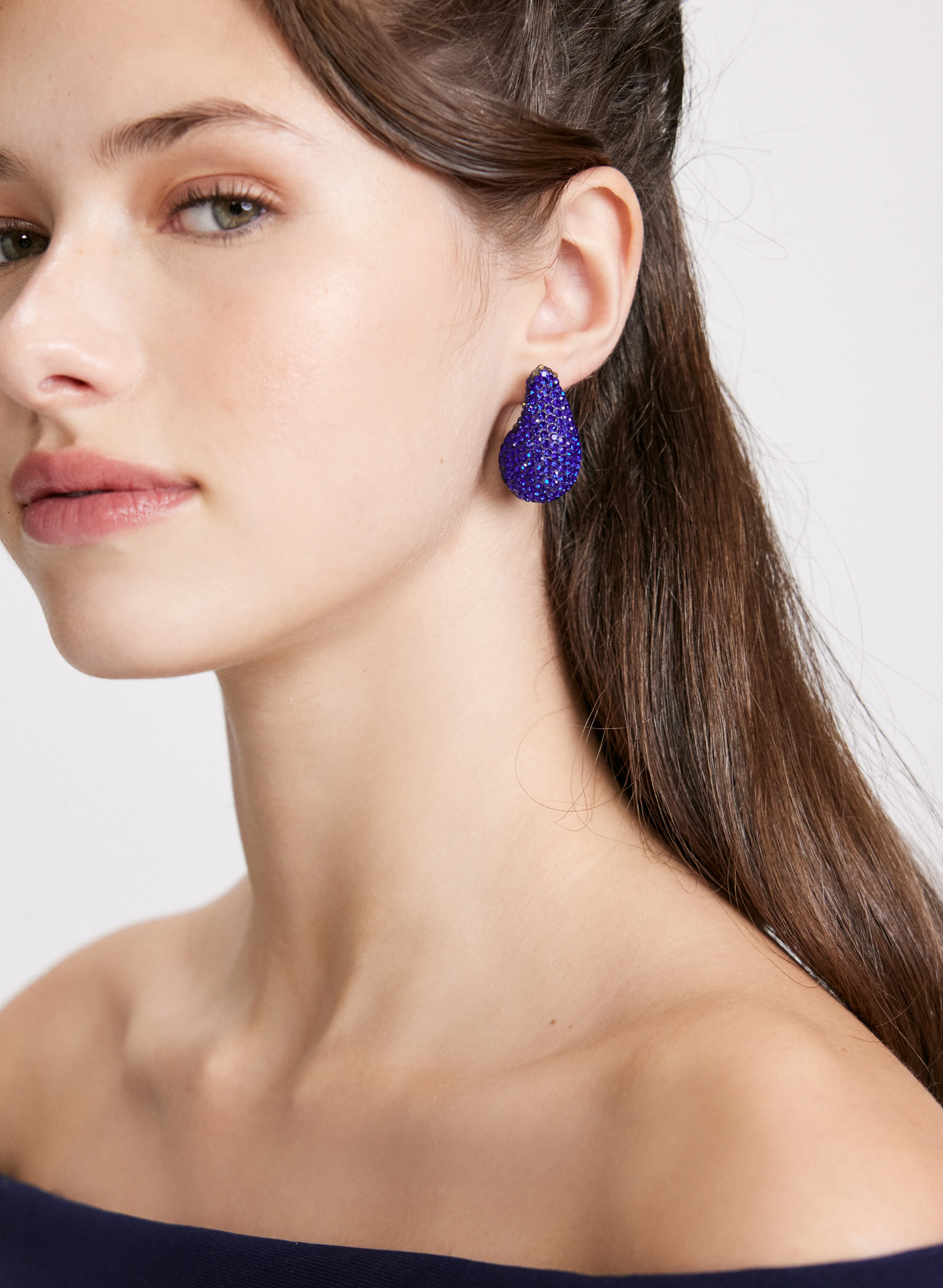 Crystal Teardrop Earrings - Image 2