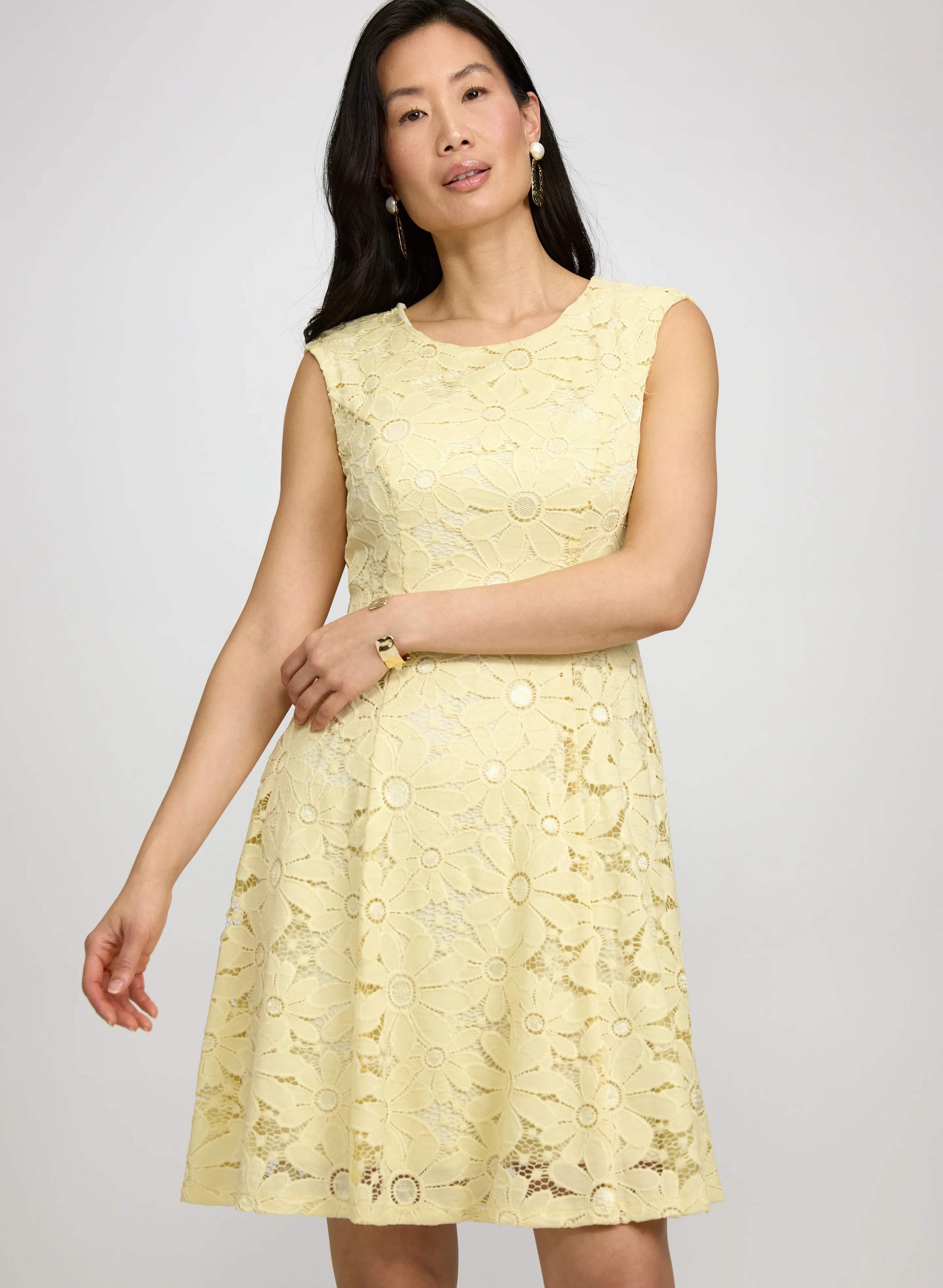 Daisy Lace Dress - Image 4
