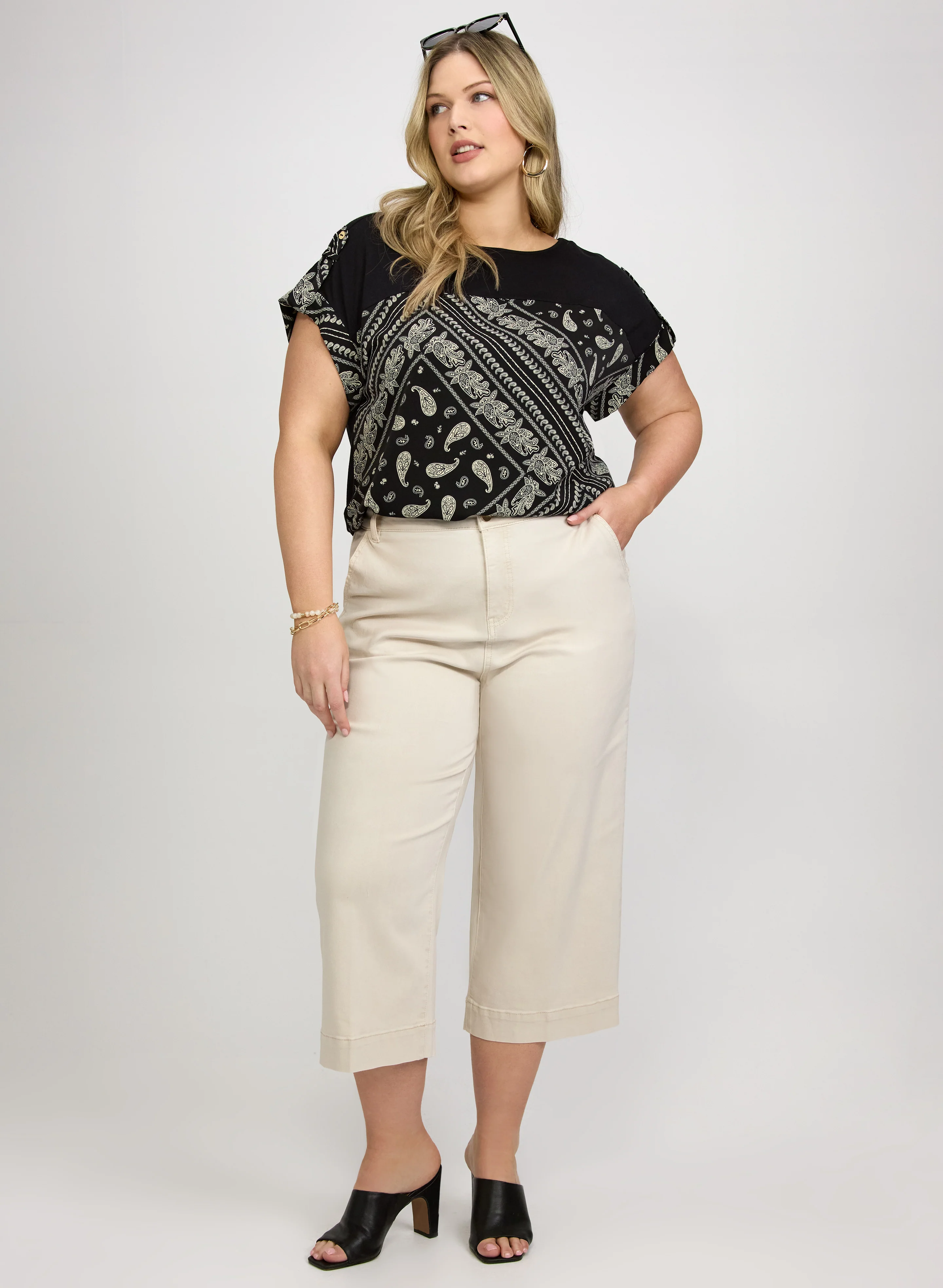 Denim Wide-Leg Capris - Image 3
