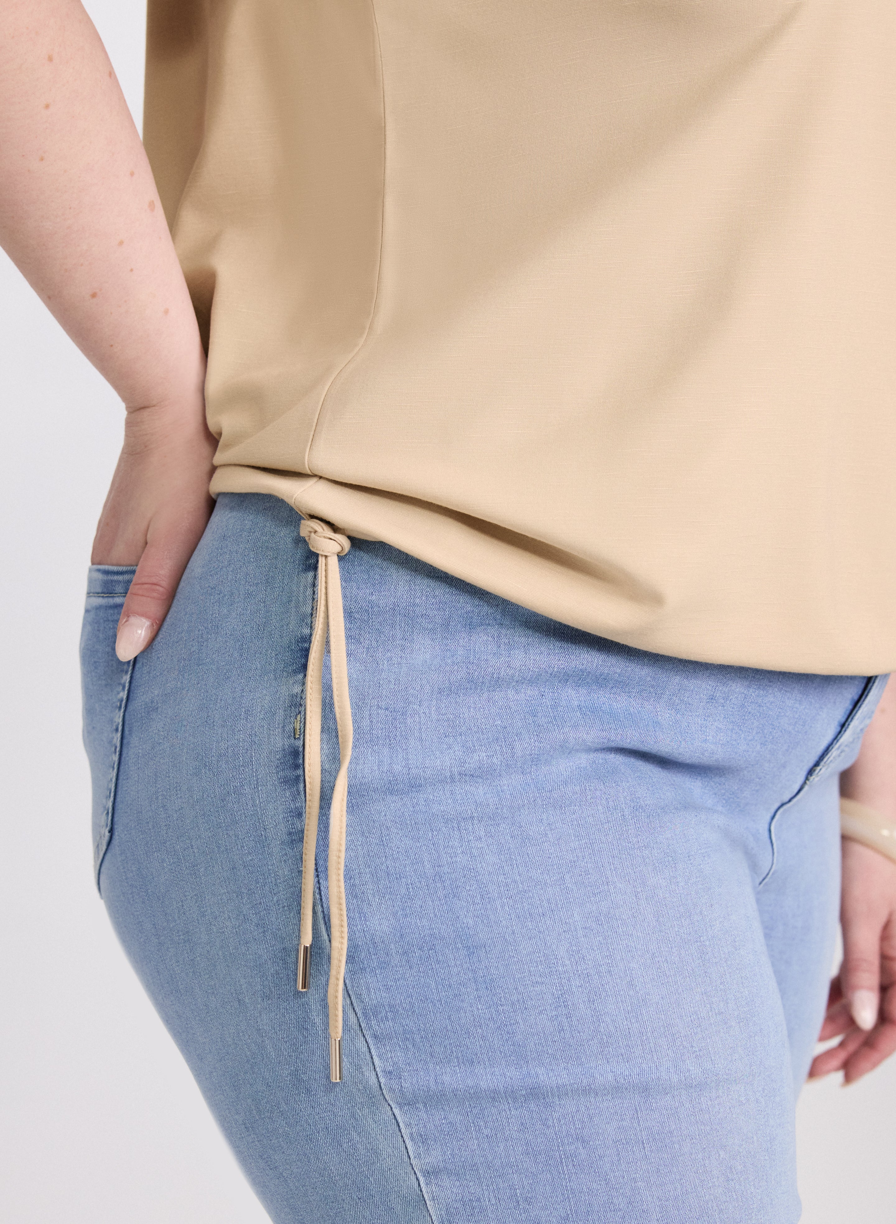 Drawstring Detail T-Shirt - Image 5