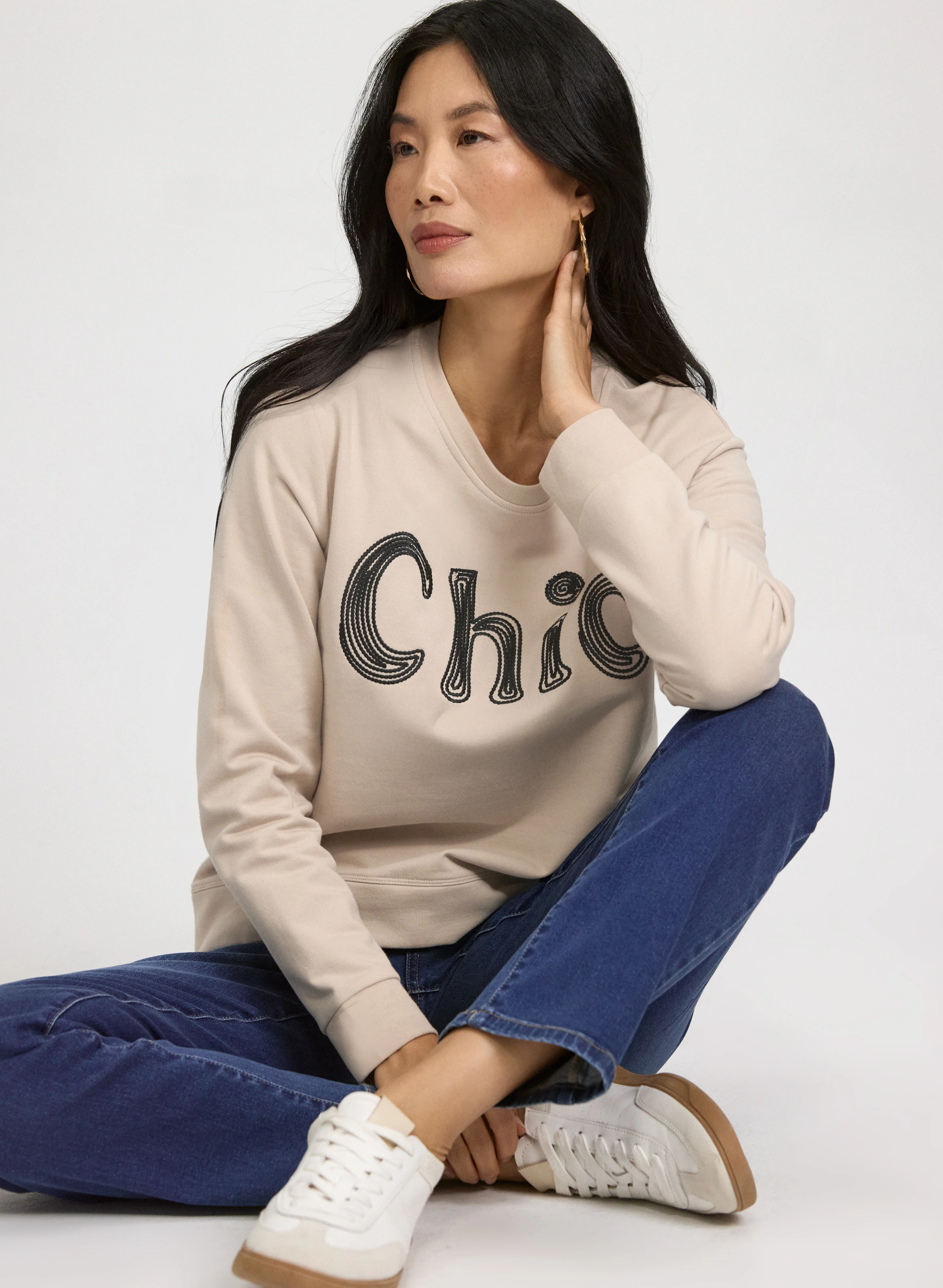 Embroidered Script Sweatshirt - Image 4