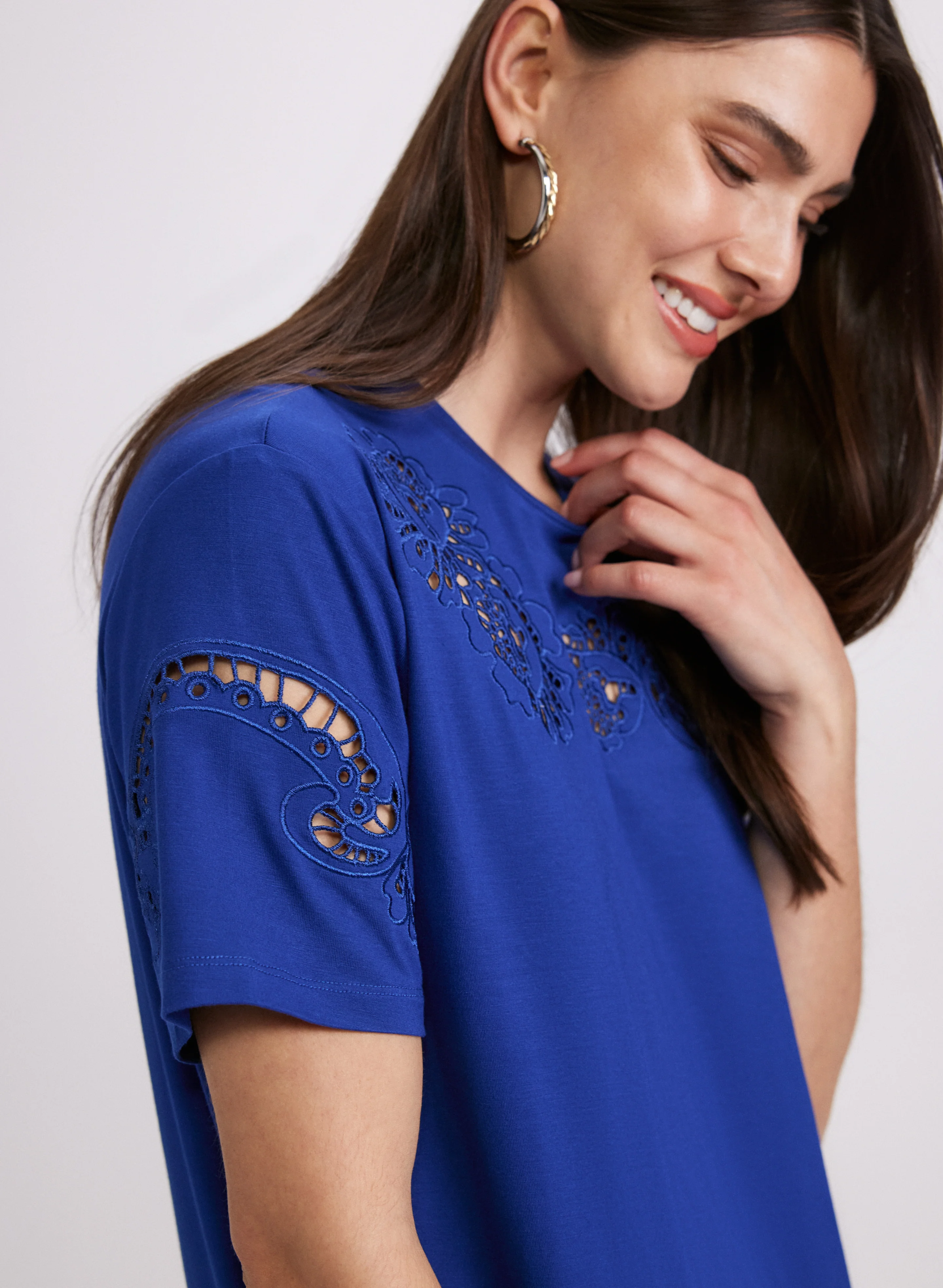 Embroidered T-Shirt Dress - Image 4