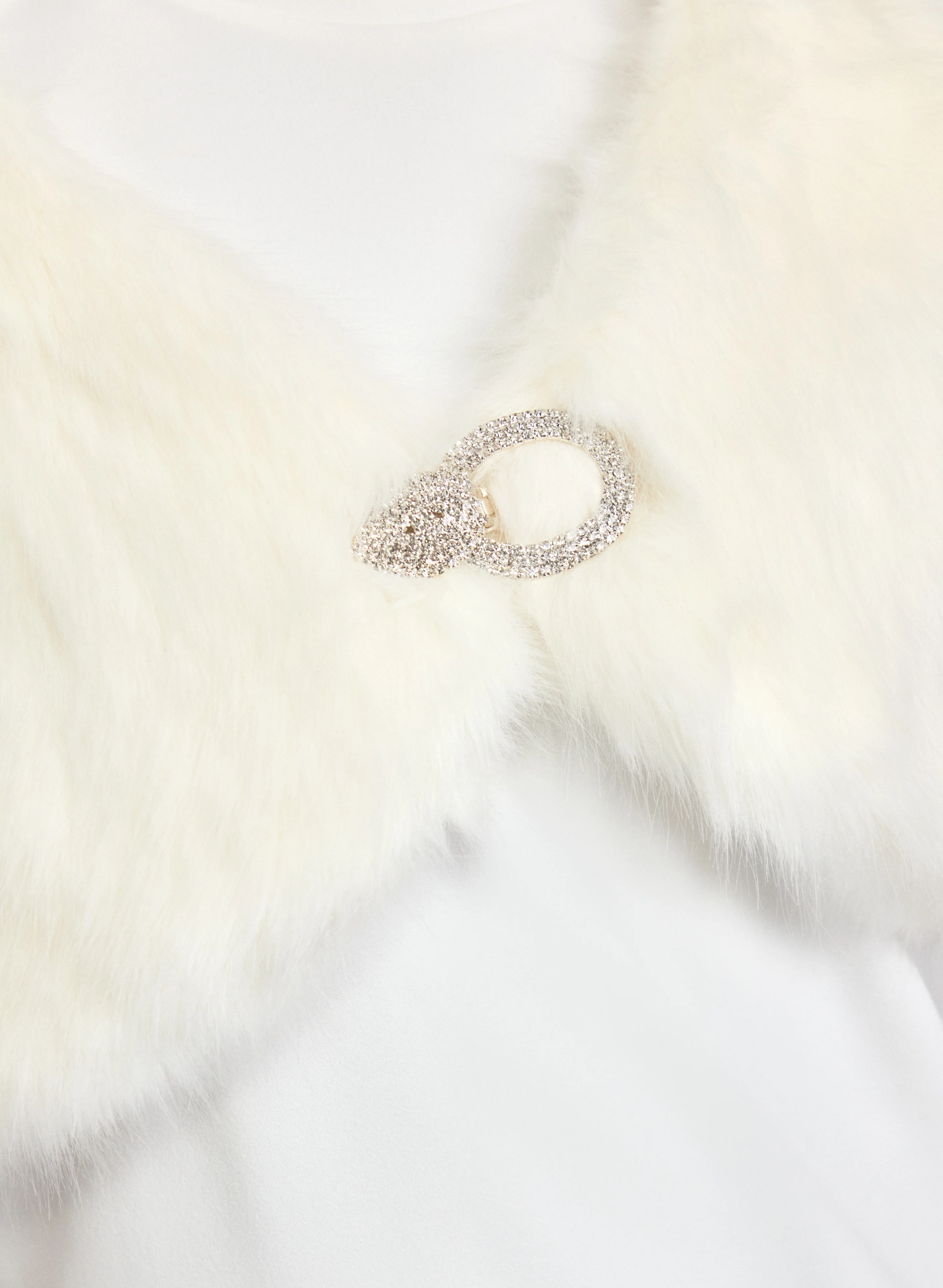 Faux-Fur Stole - Image 5
