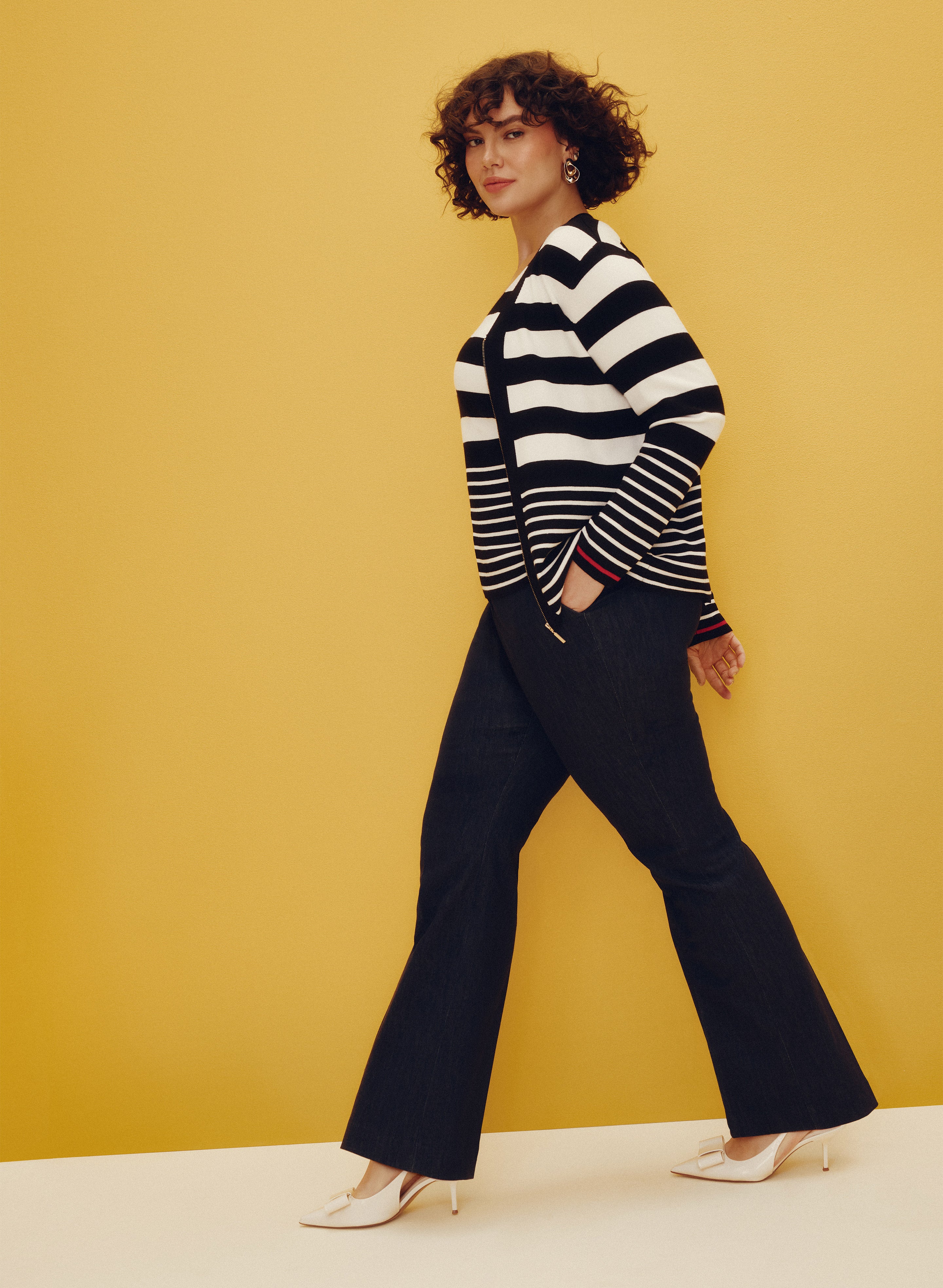 Flare-Leg Denim Pants - Image 3
