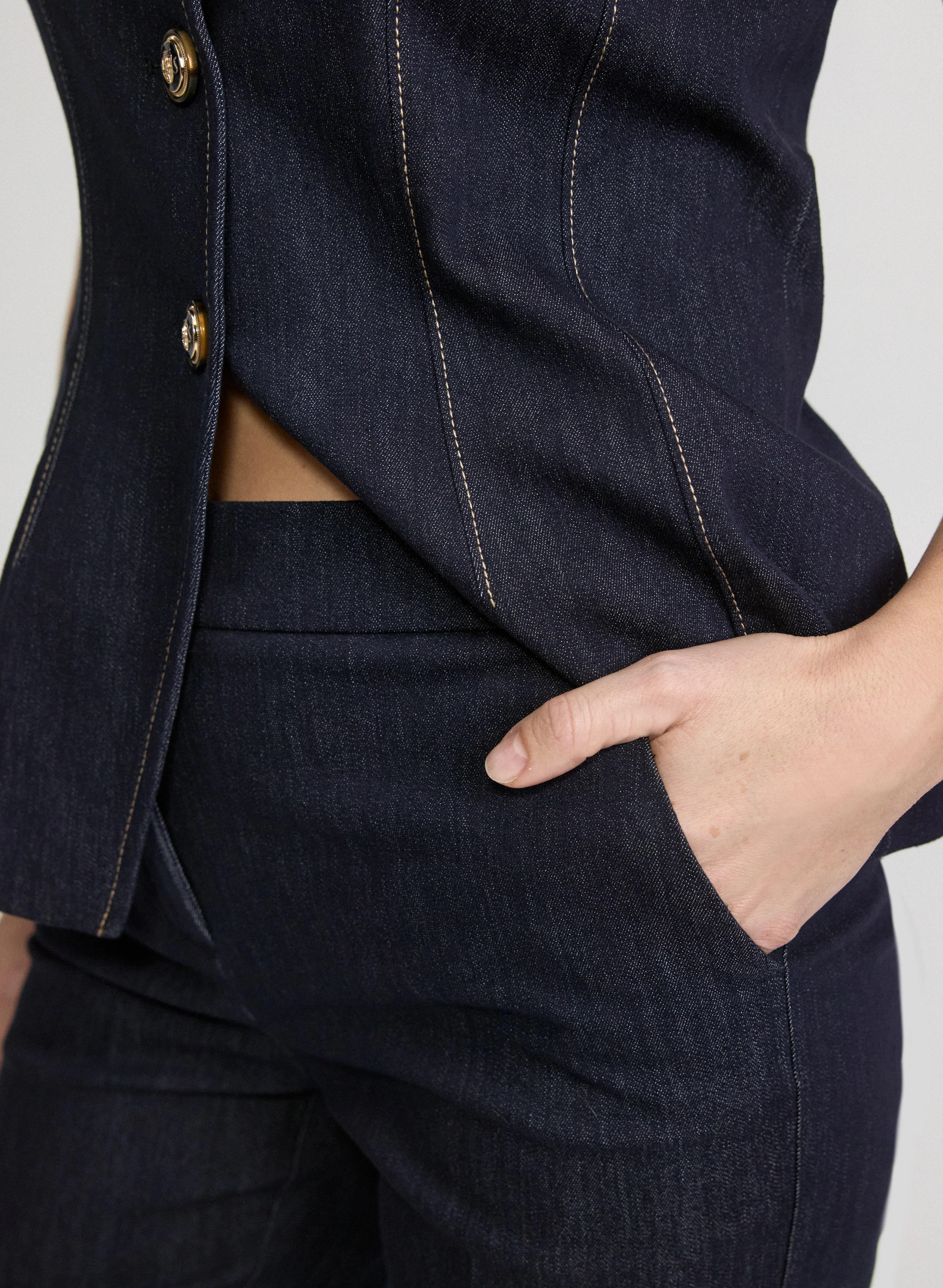 Flare-Leg Denim Pants - Image 5