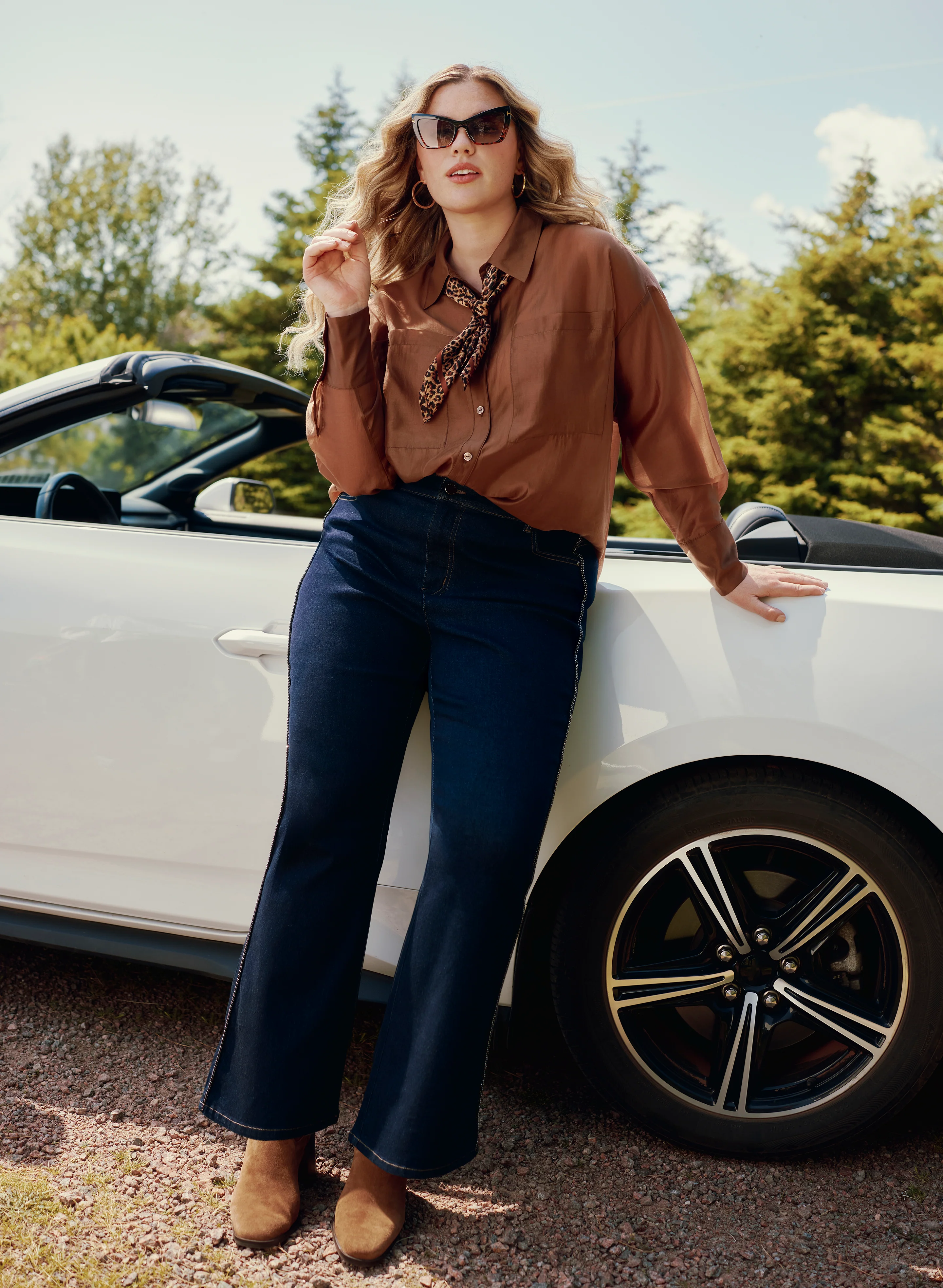 Flare-Leg Jeans - Image 8