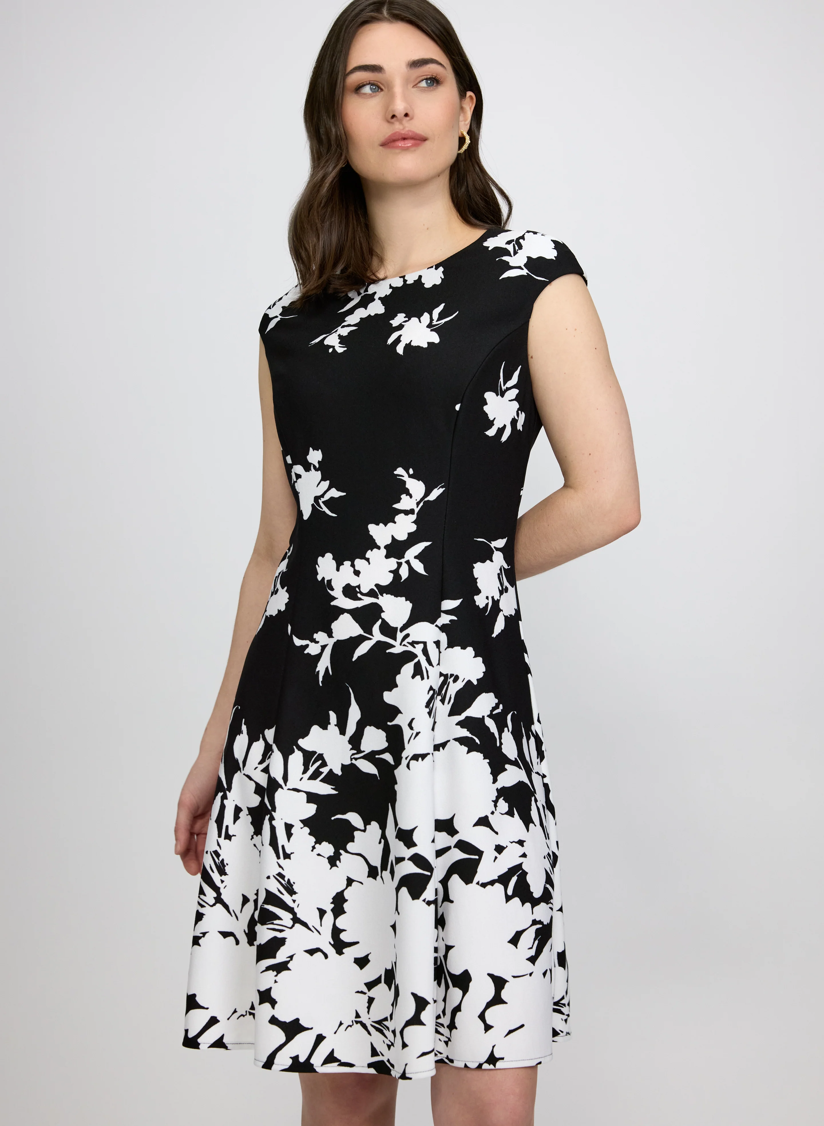 Floral Fit & Flare Dress - Image 4