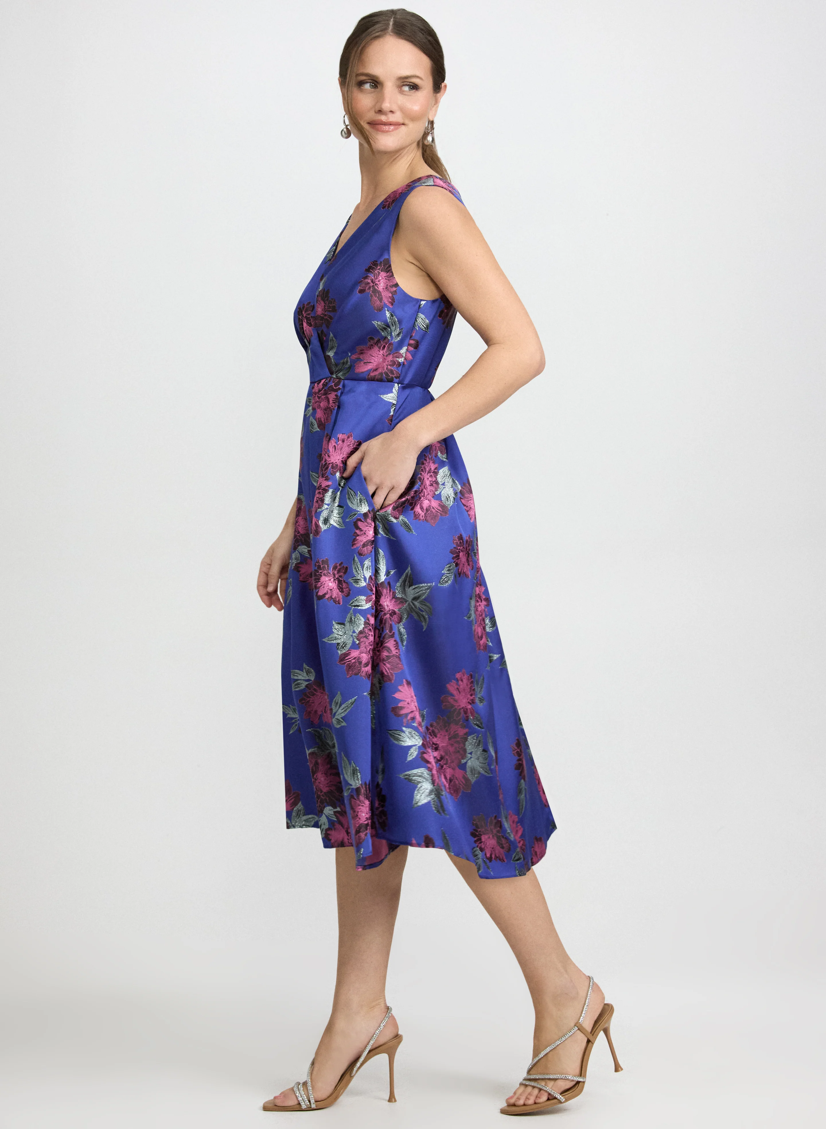 Floral Jacquard Dress - Image 3