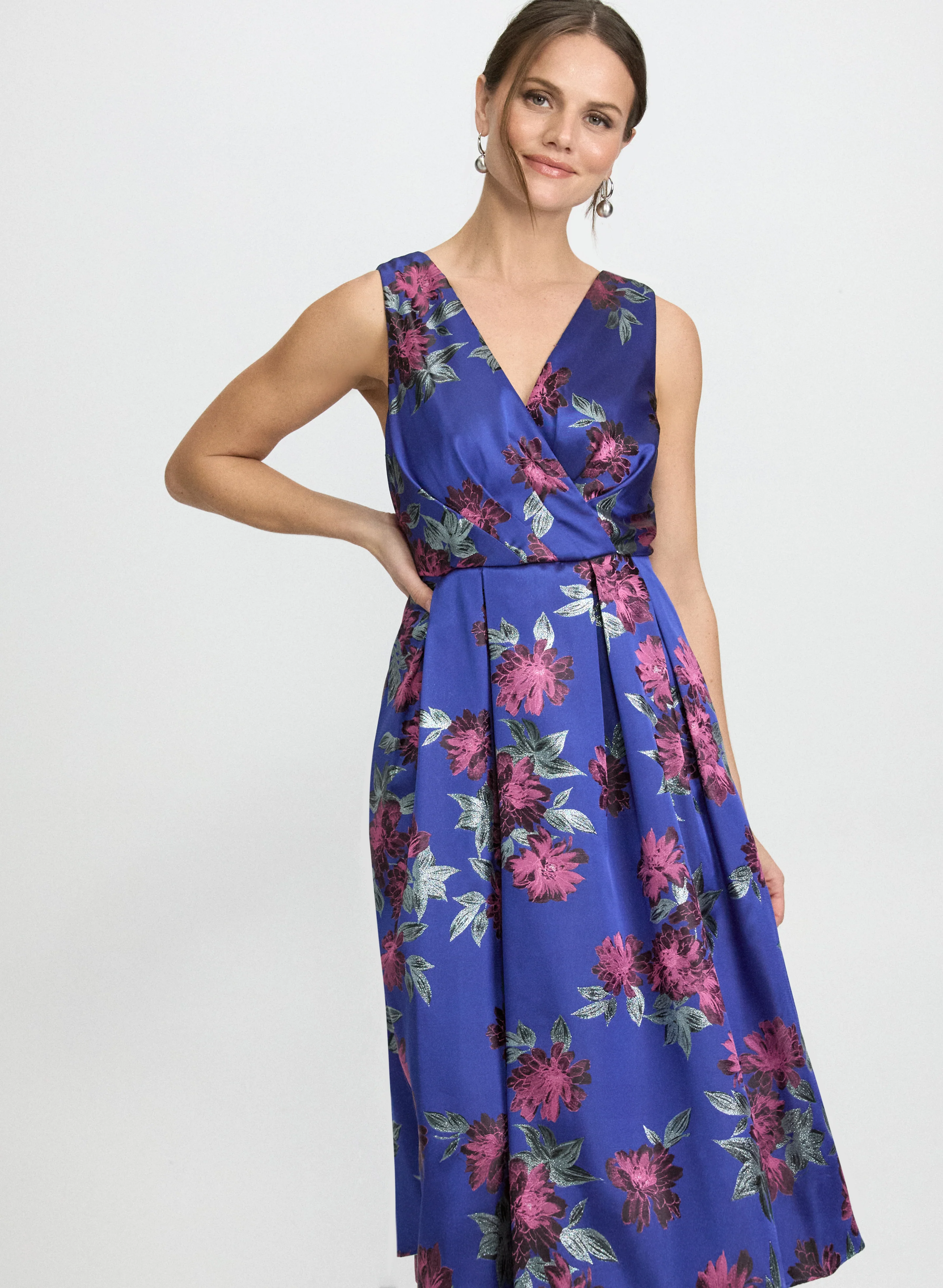 Floral Jacquard Dress - Image 5