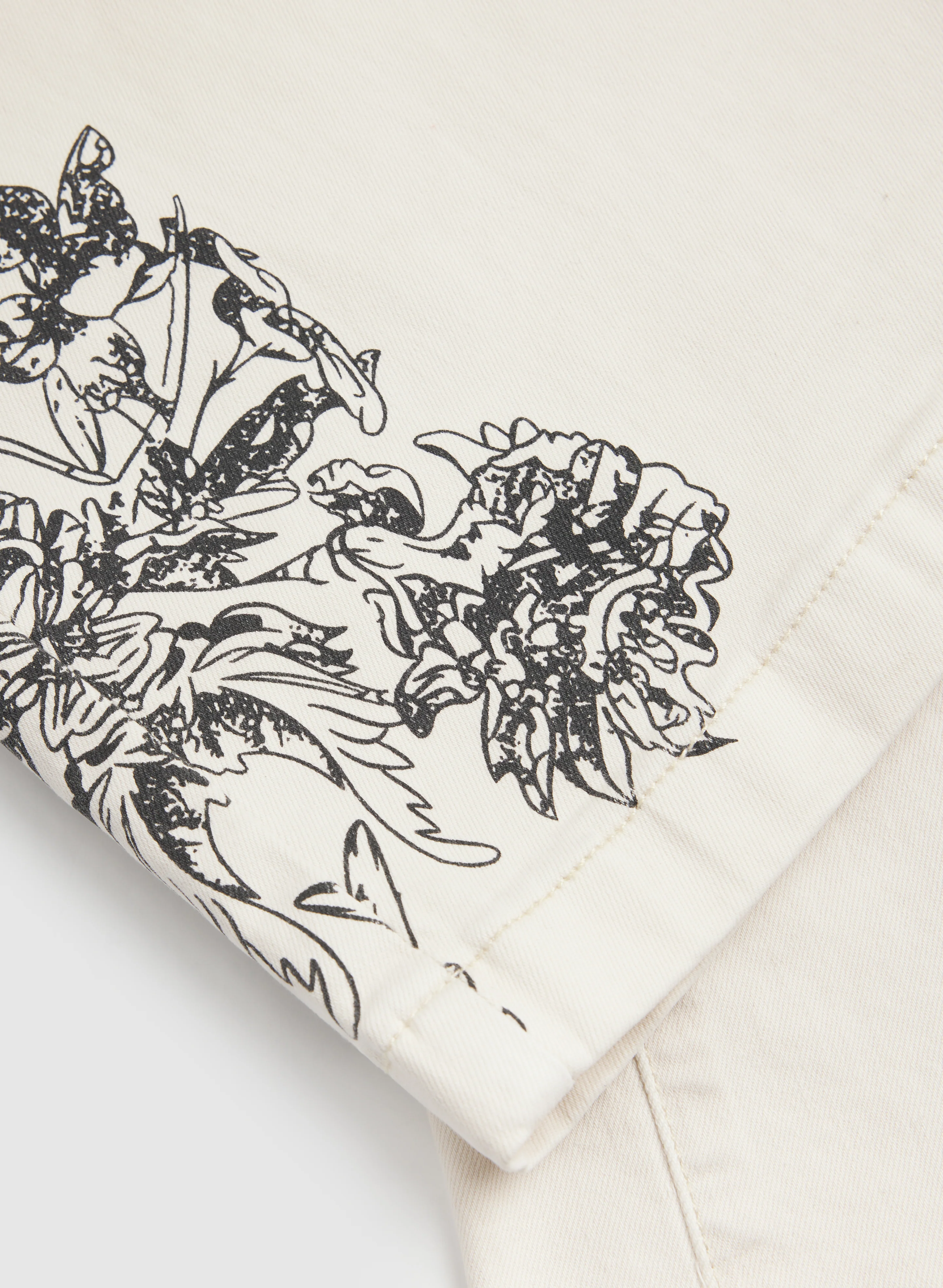 Floral Placement Print Jeans - Image 7