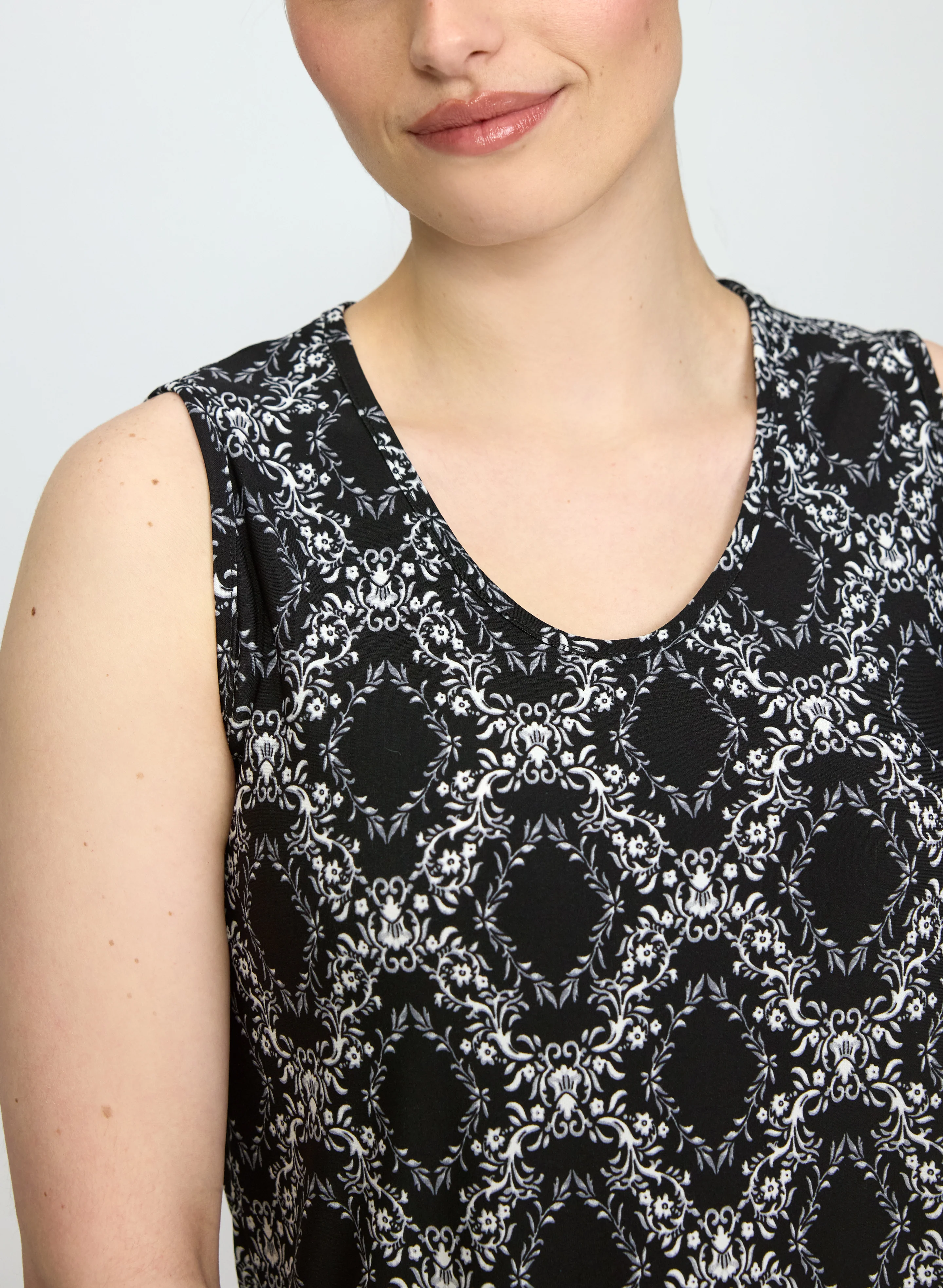 Floral Print Pyjama Set - Image 5