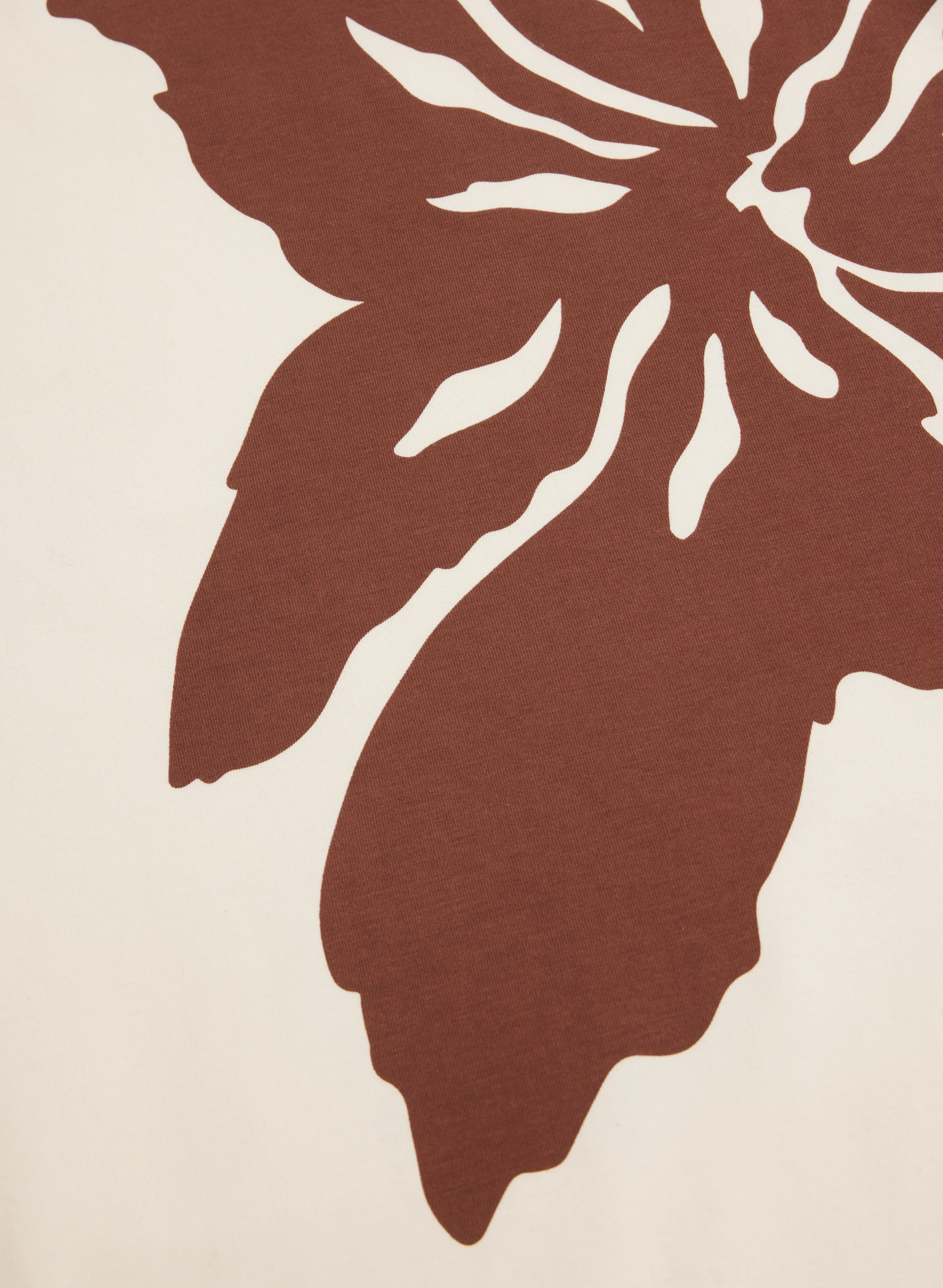 Floral Print T-Shirt - Image 7
