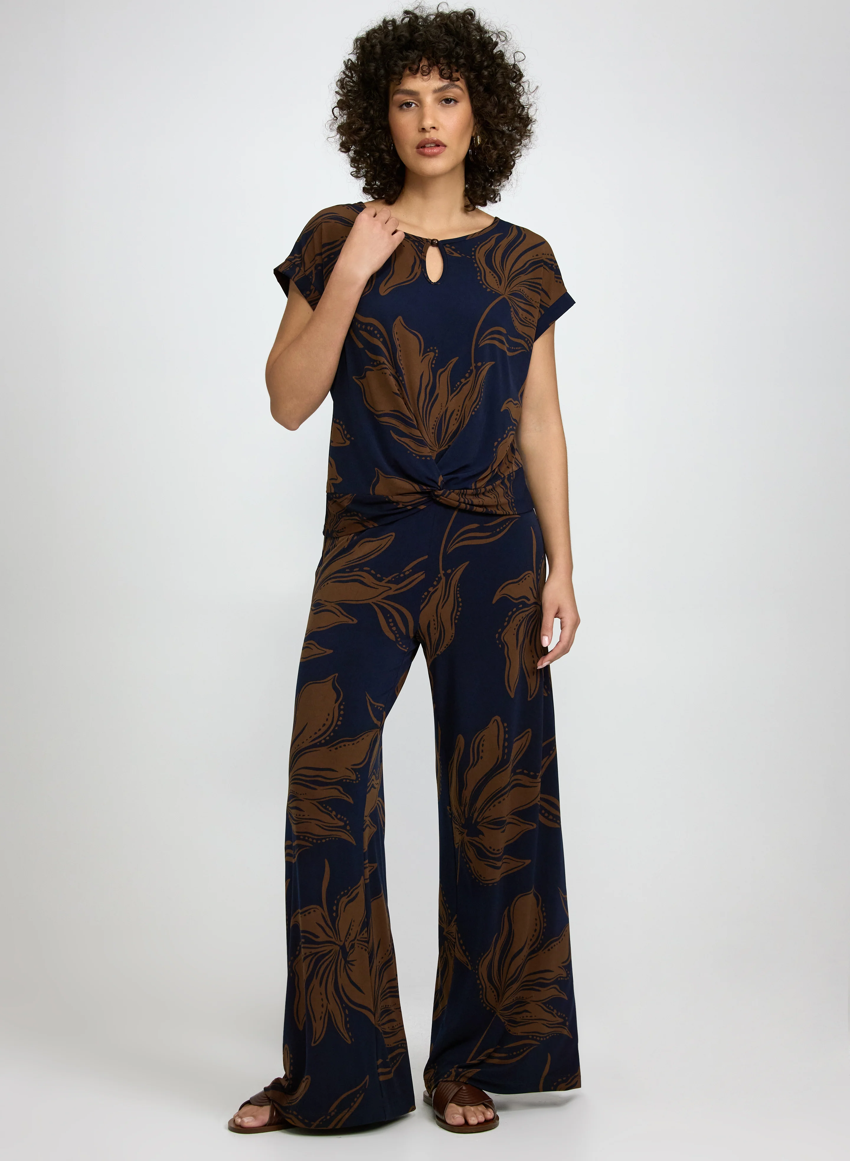 Floral Wide-Leg Pants - Image 4