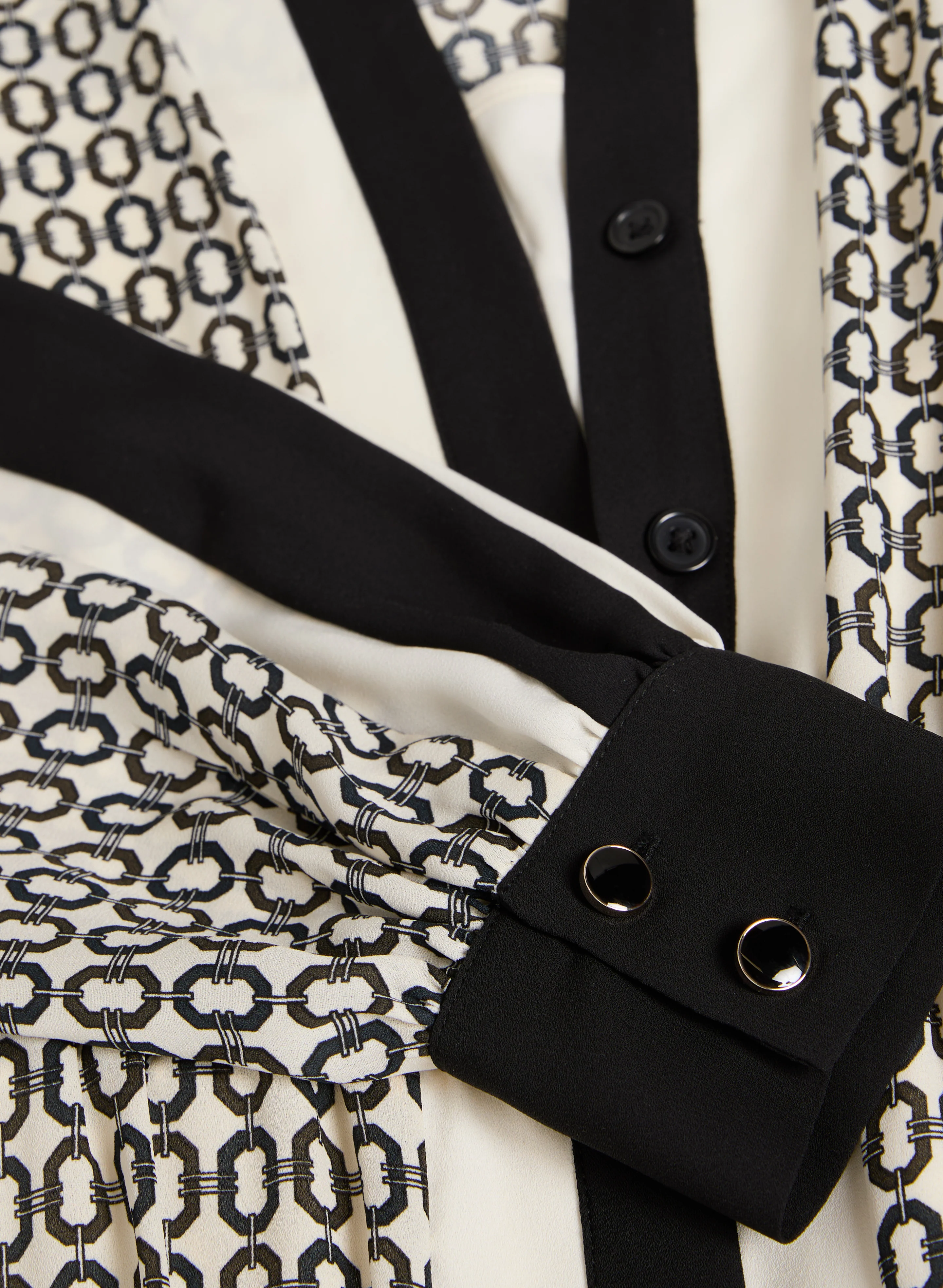 Contrast Geometric Print Dress - Image 6