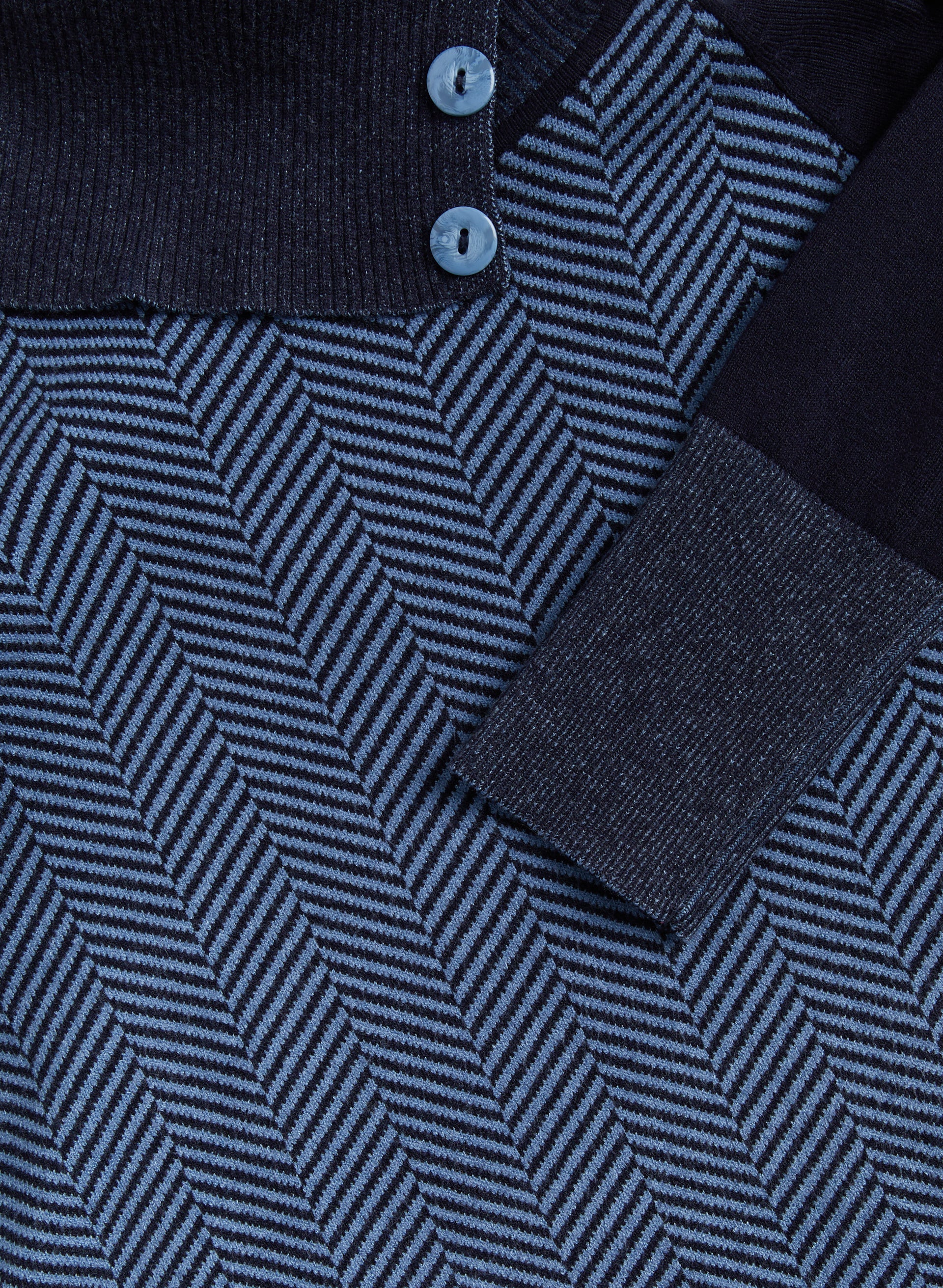 Herringbone Motif Split Collar Sweater - Image 3