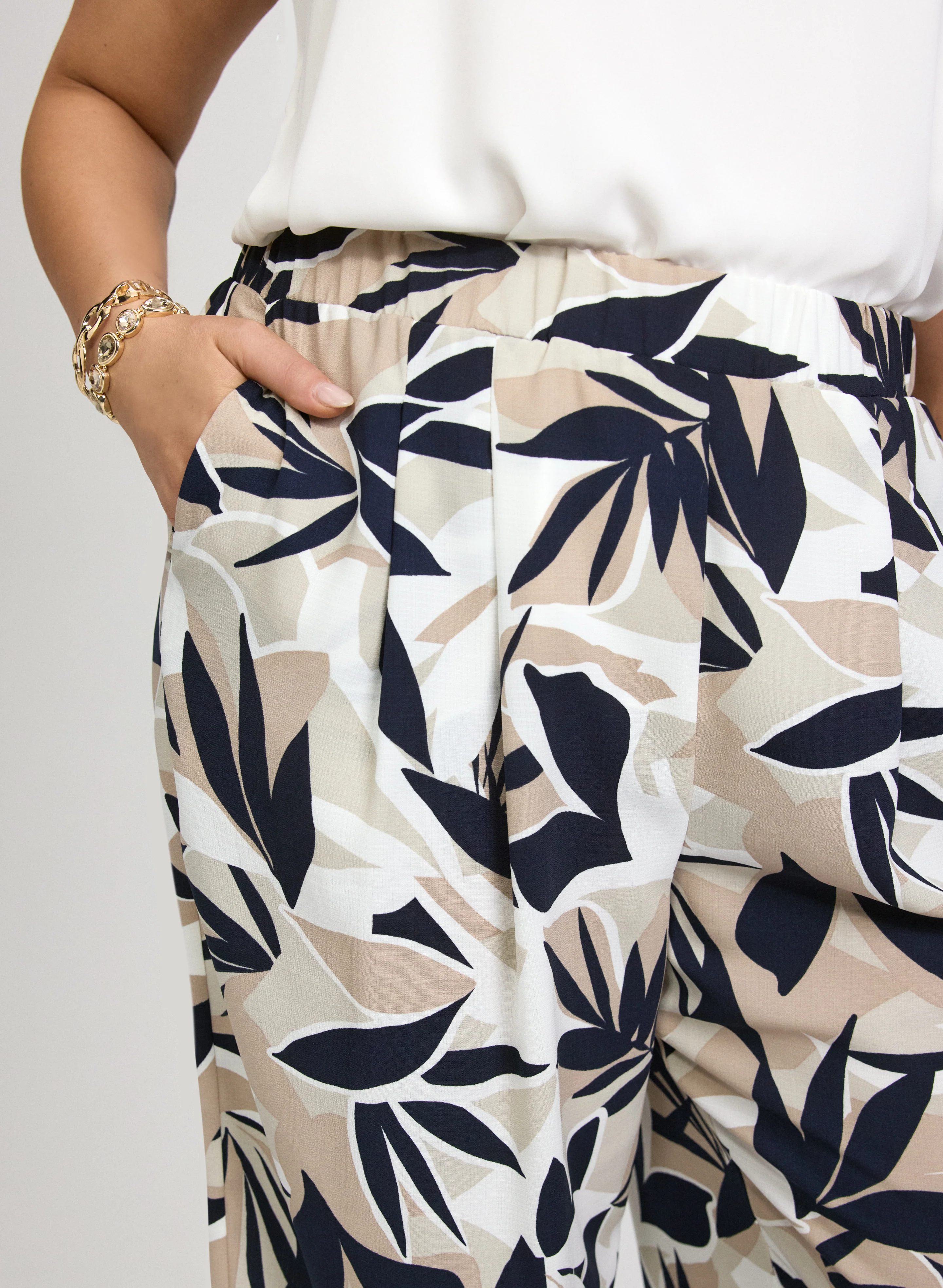 Joseph Ribkoff - Floral Pants - Image 2