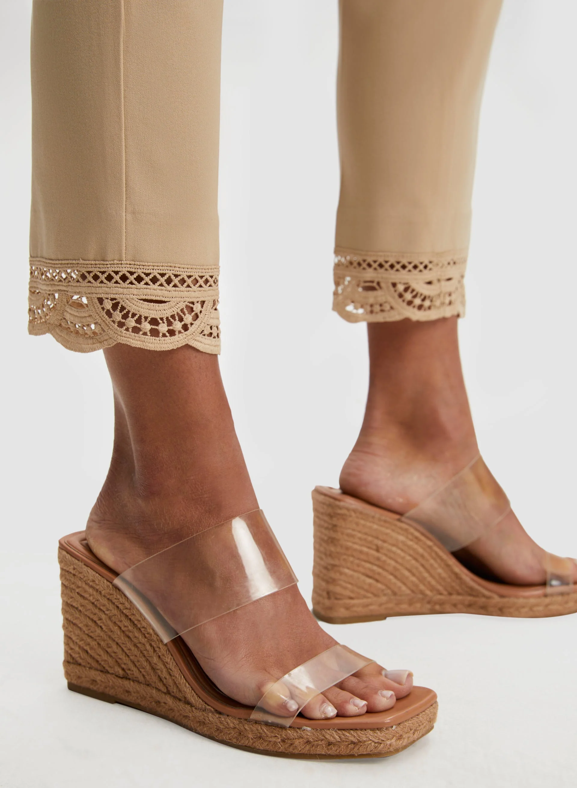 Lace Detail Pull-on Pants - Image 4