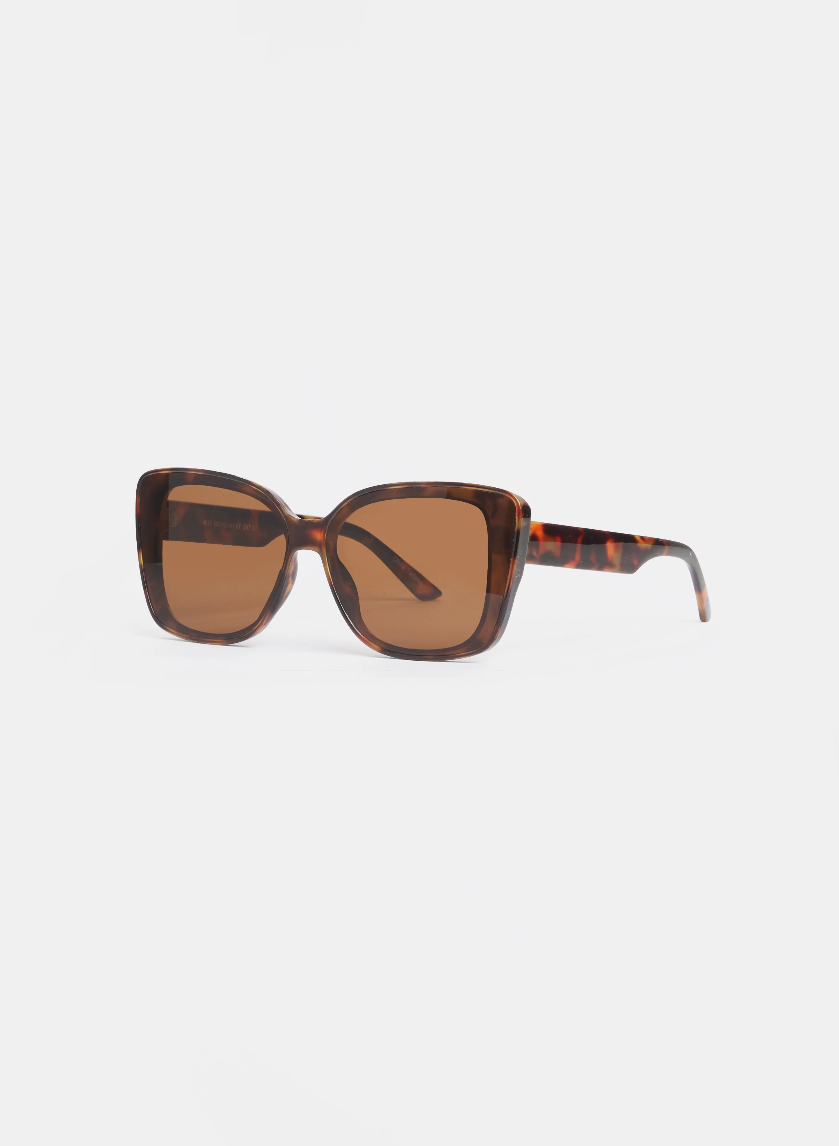 Large Cat-Eye Sunglasses - Image 3