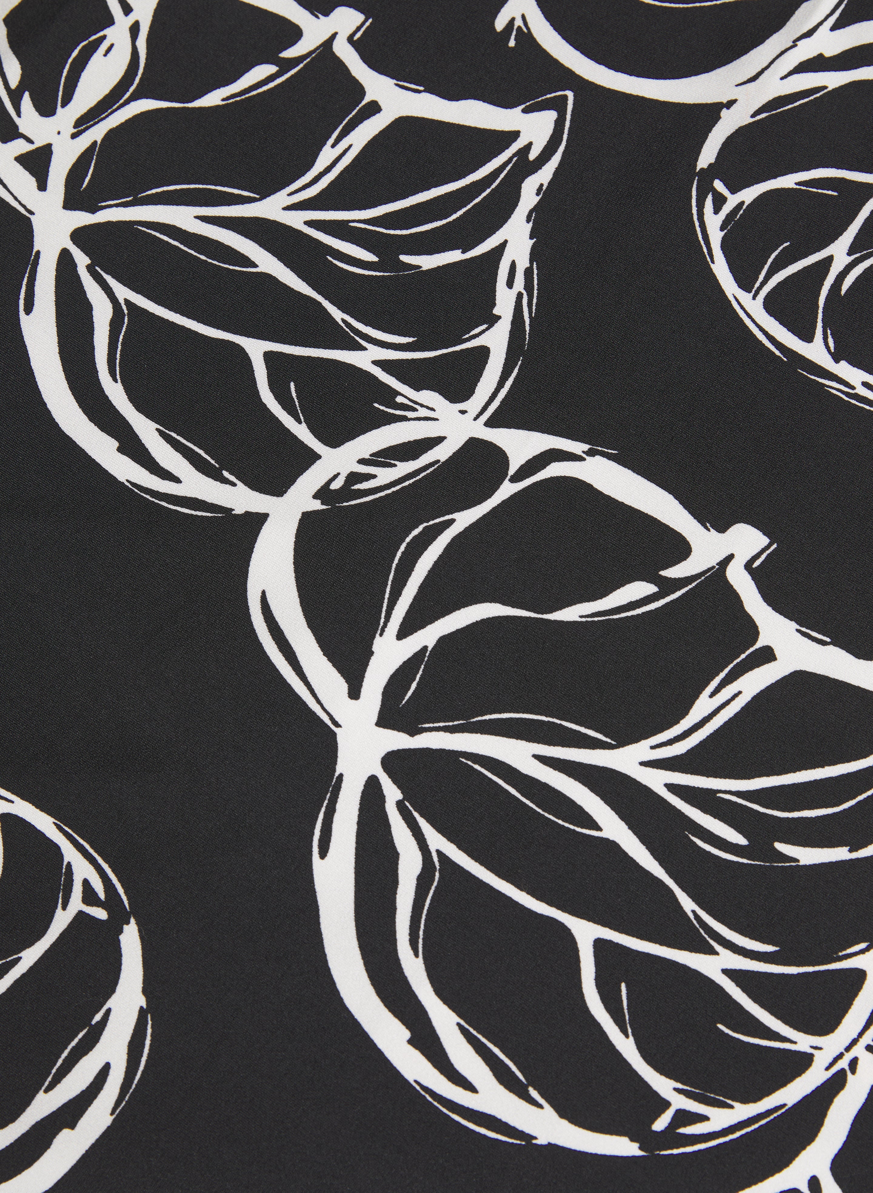 Leaf Print Maxi Dress - Image 6
