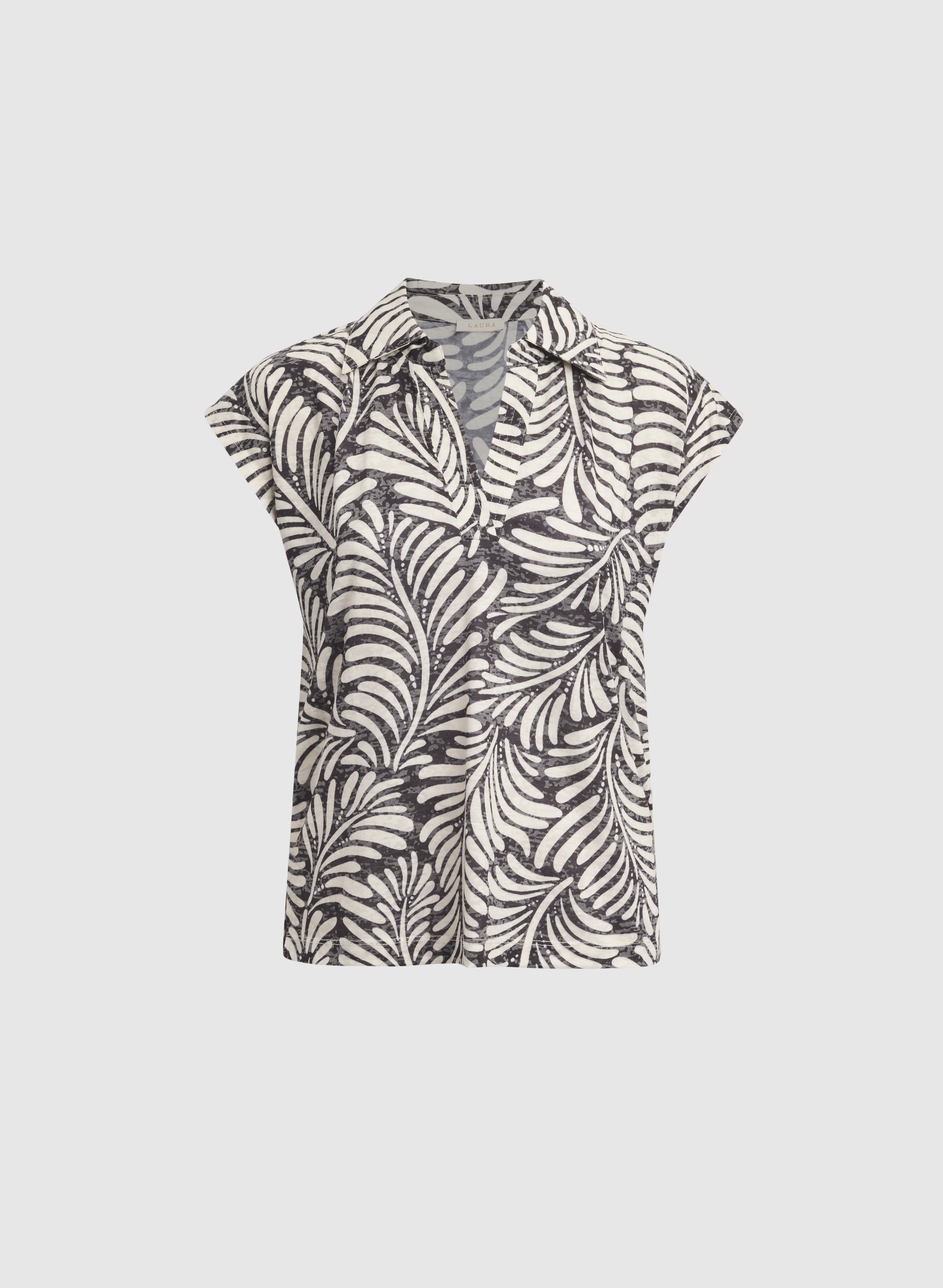 Leaf Print T-Shirt - Image 6
