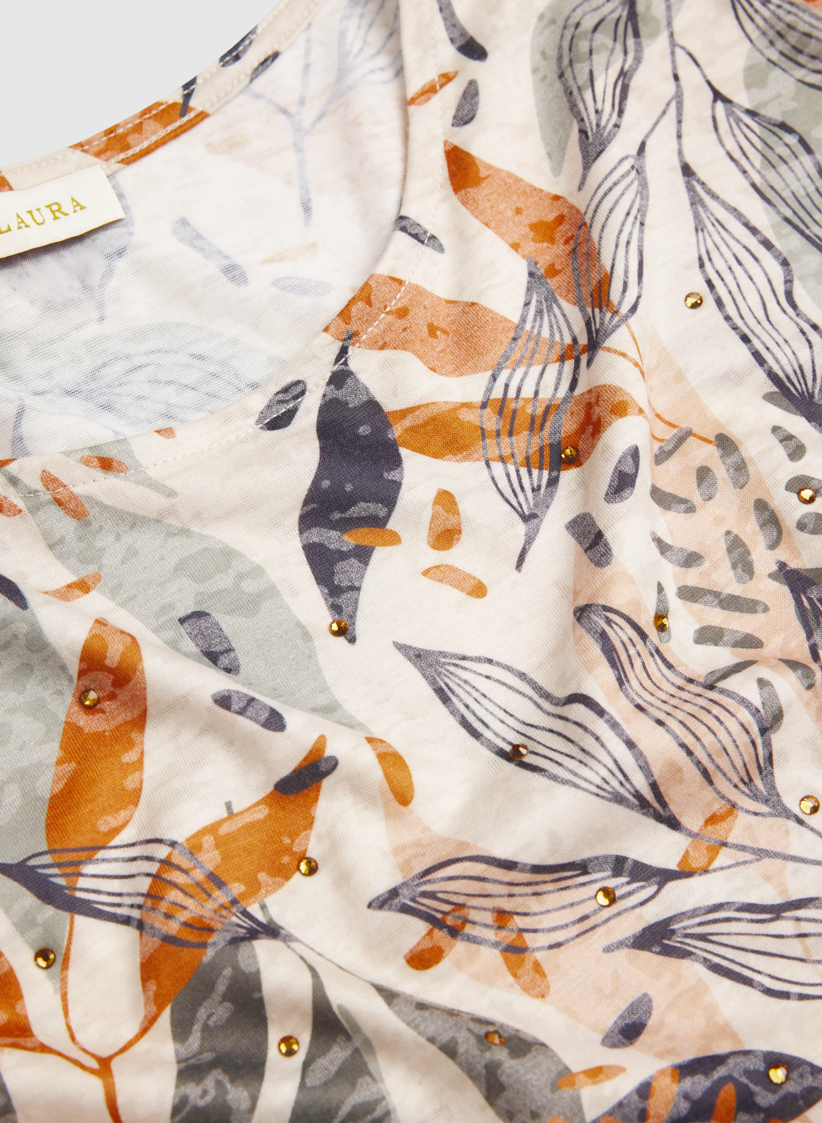 Leaf Print T-Shirt - Image 6