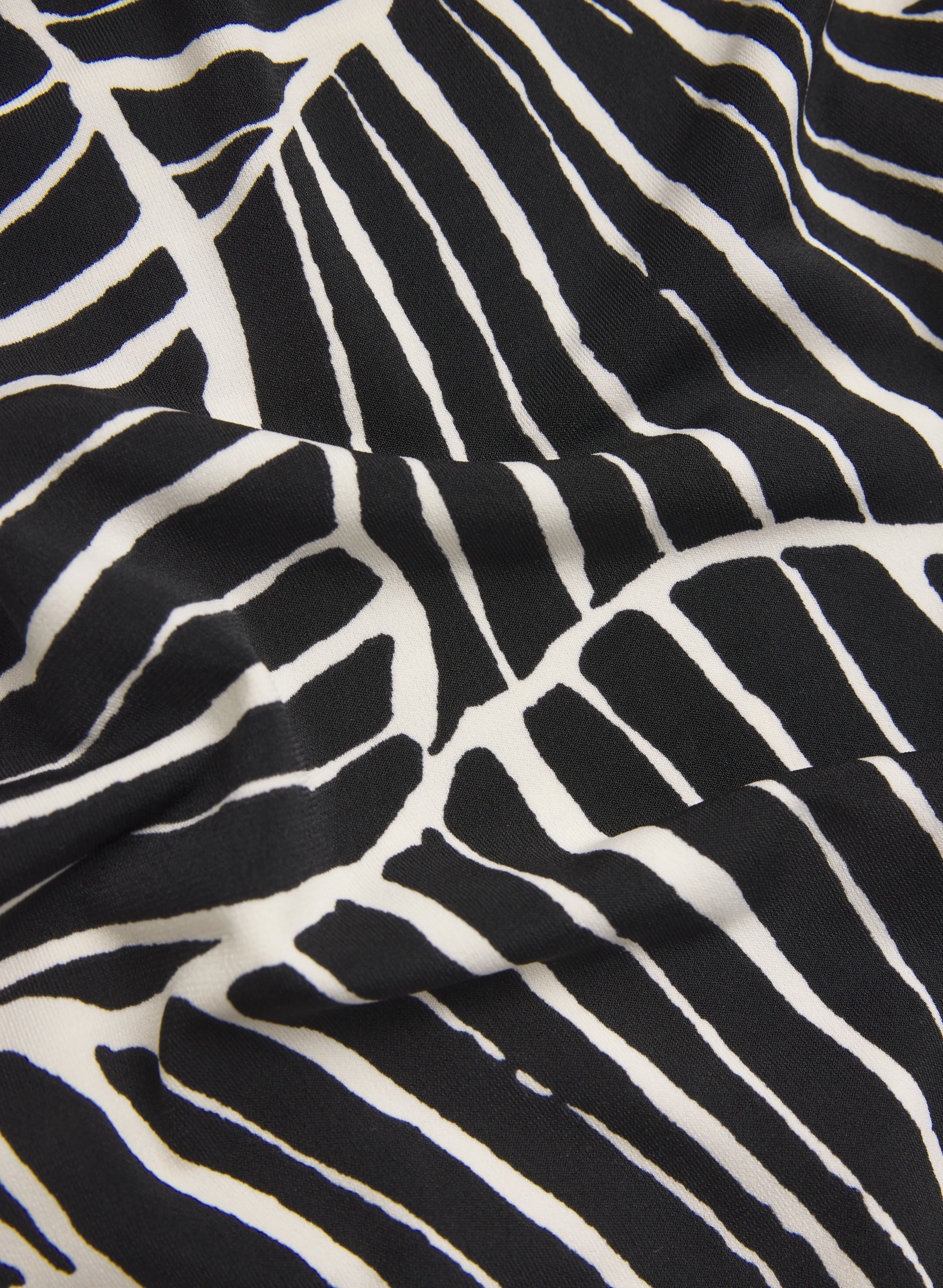 Leaf Print Top - Image 7