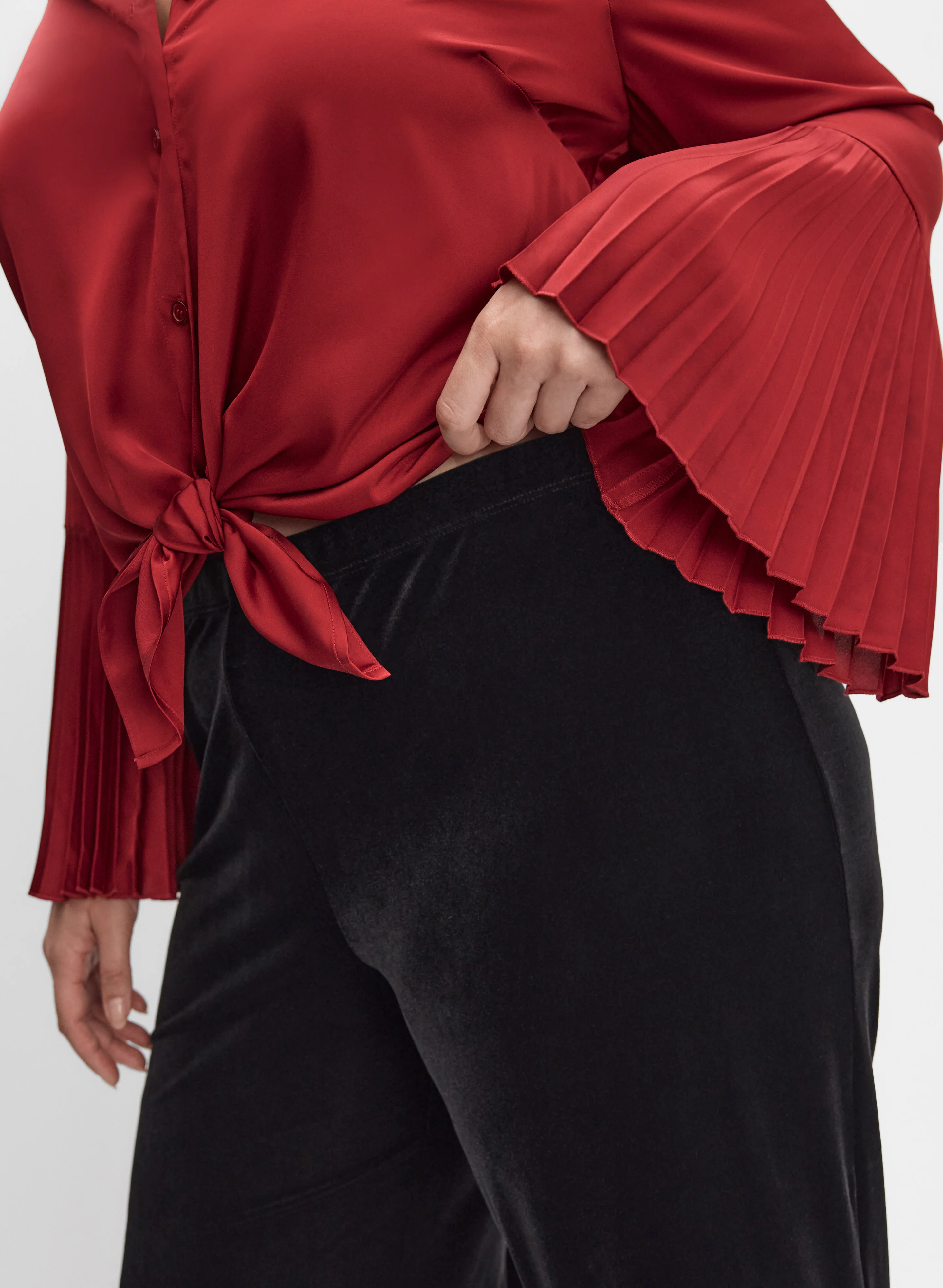 Melanie Lyne - Velvet Wide-Leg Pants - Image 2