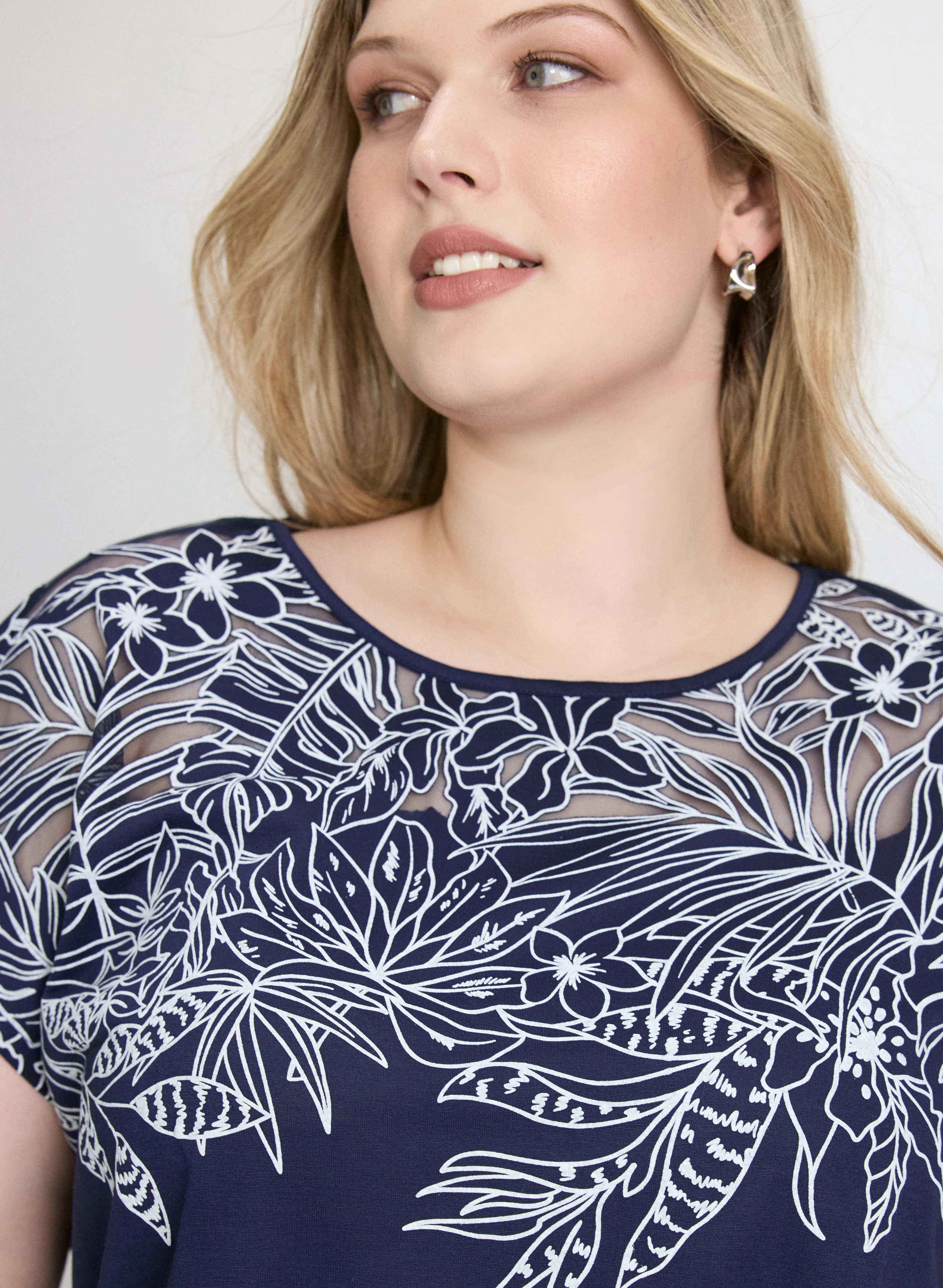 Mixed Floral T-Shirt - Image 2