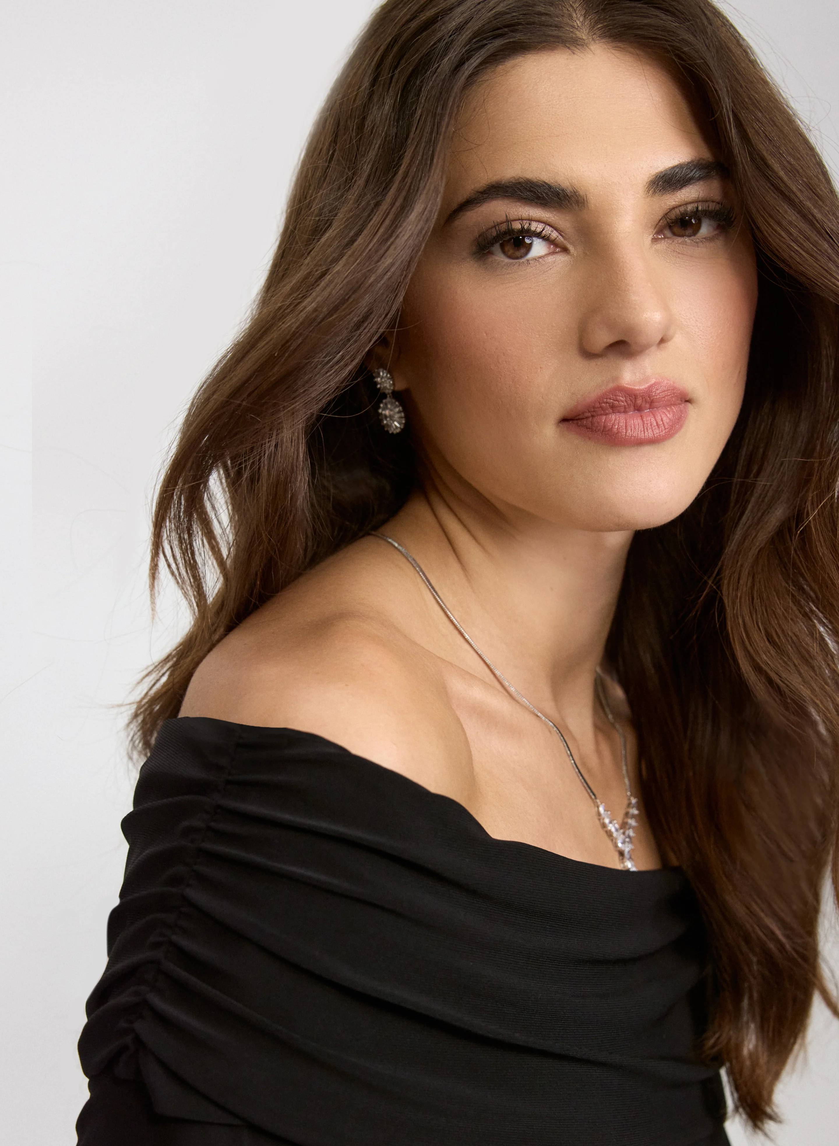 Off-Shoulder Top - Image 5