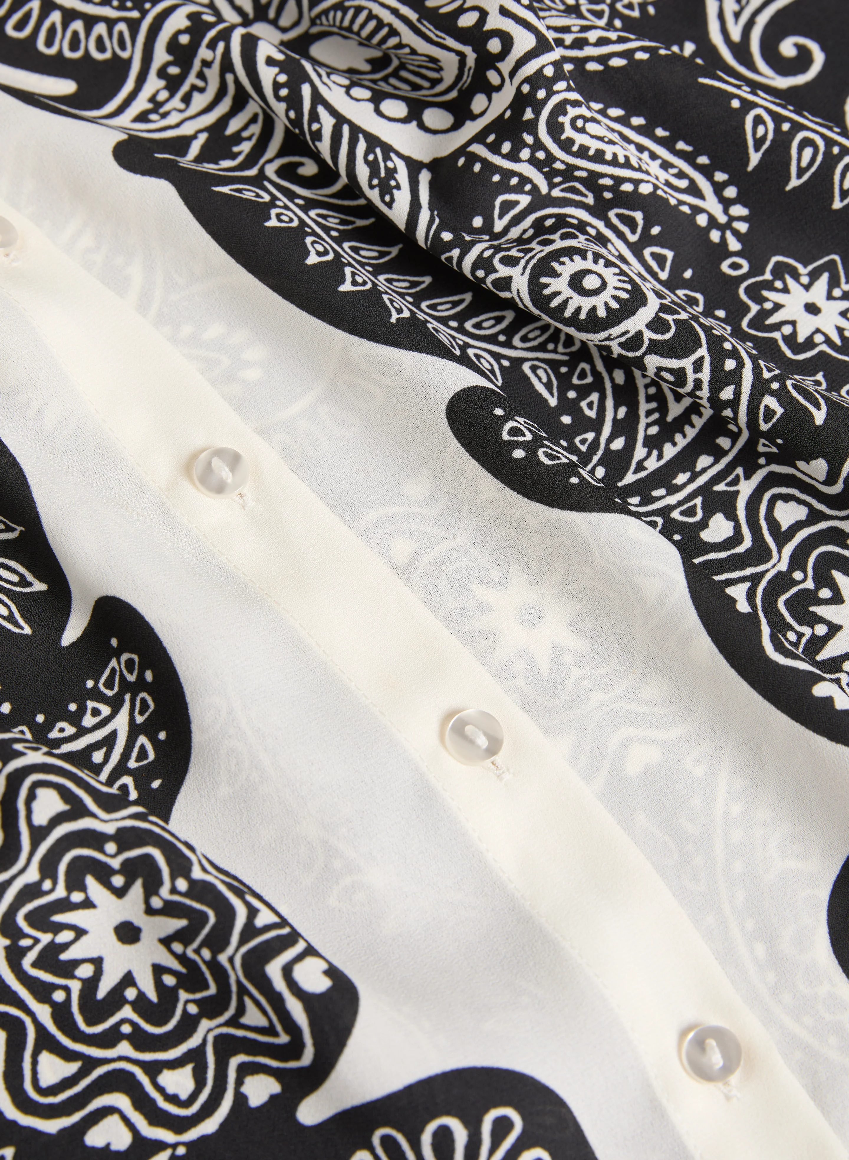 Paisley Placement Print Blouse - Image 8