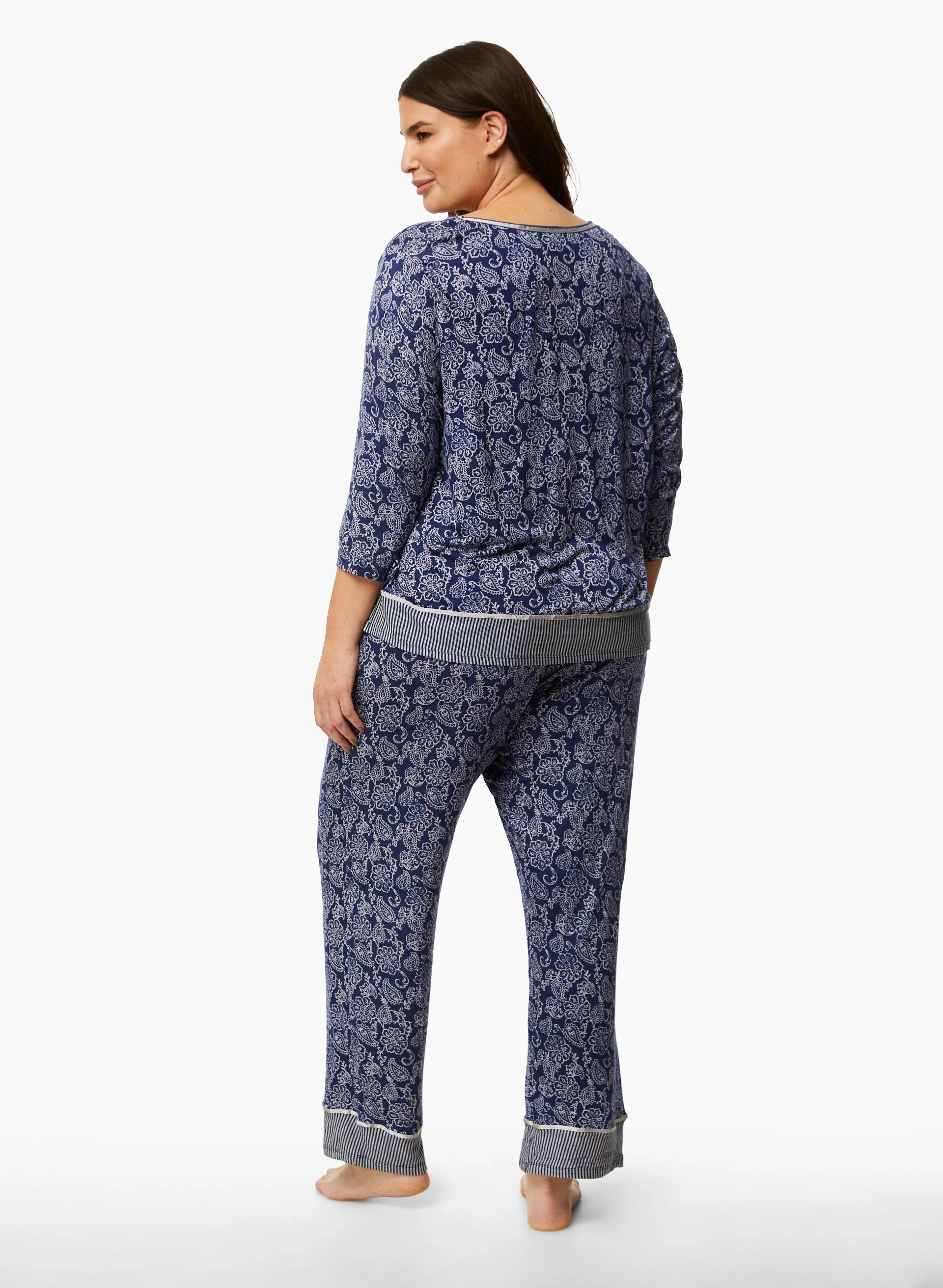 Paisley Print Pyjama Set - Image 4