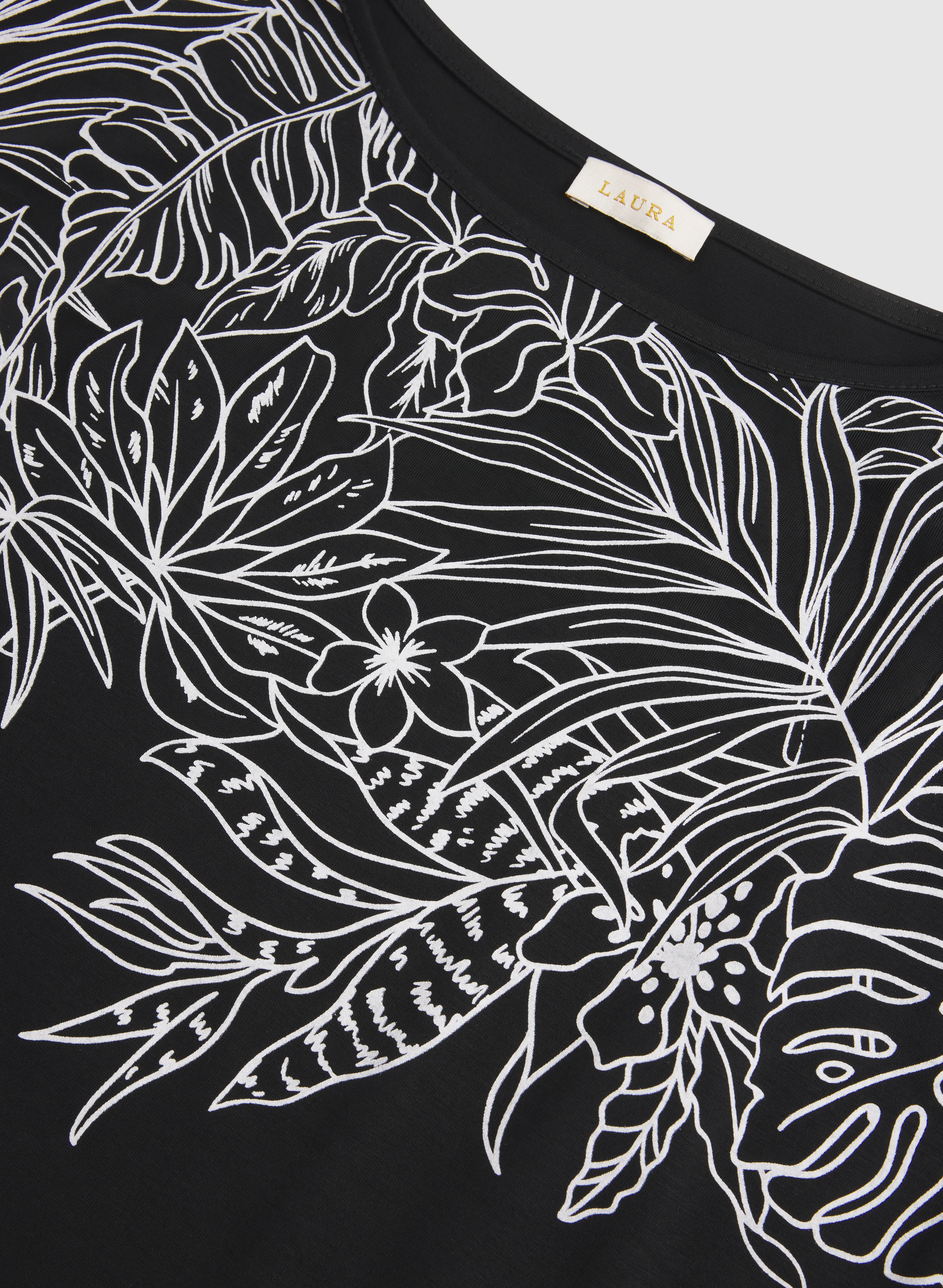 Palm Leaf Applique T-Shirt - Image 7