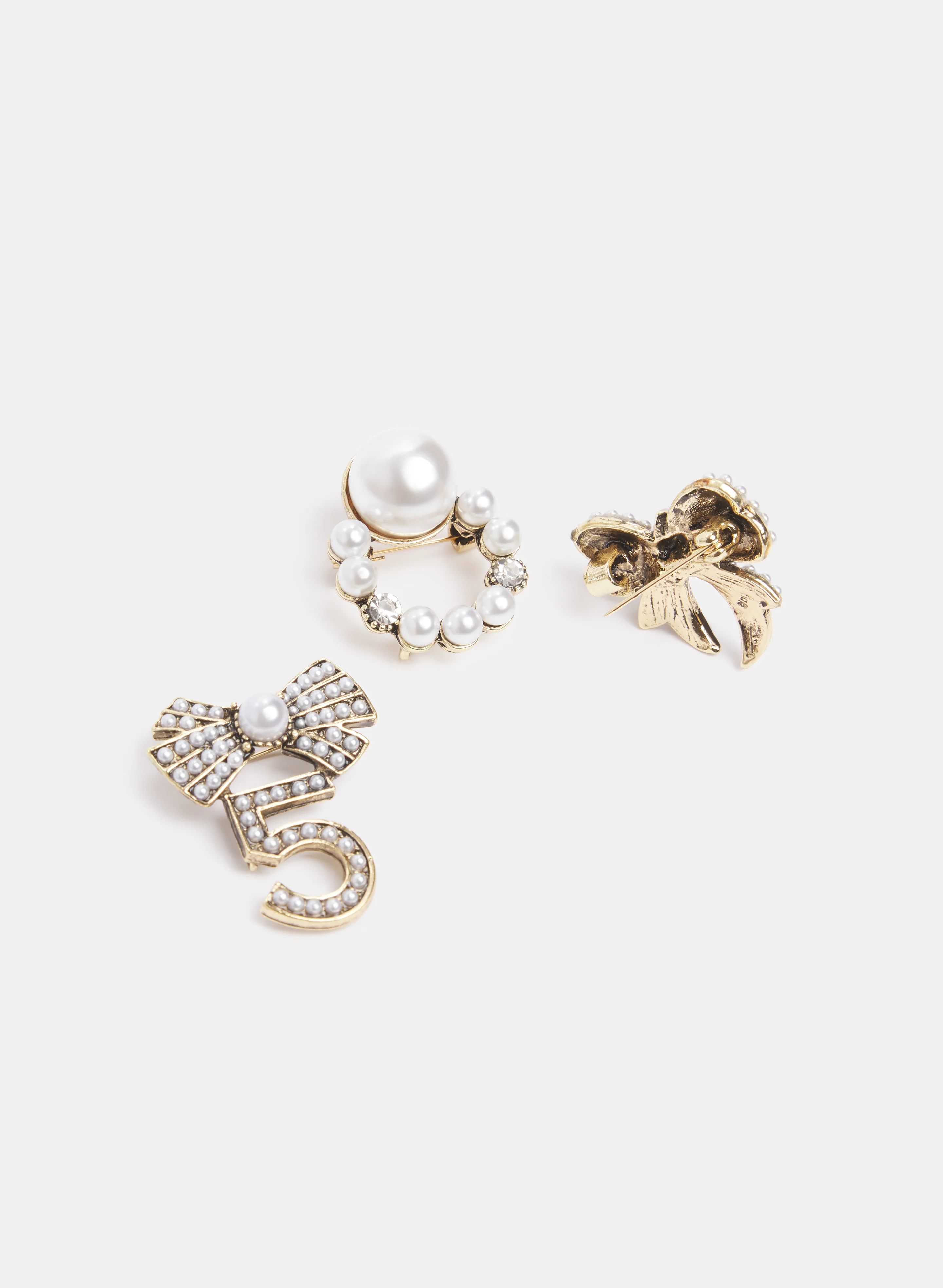 Pearl Brooch Set - Image 3