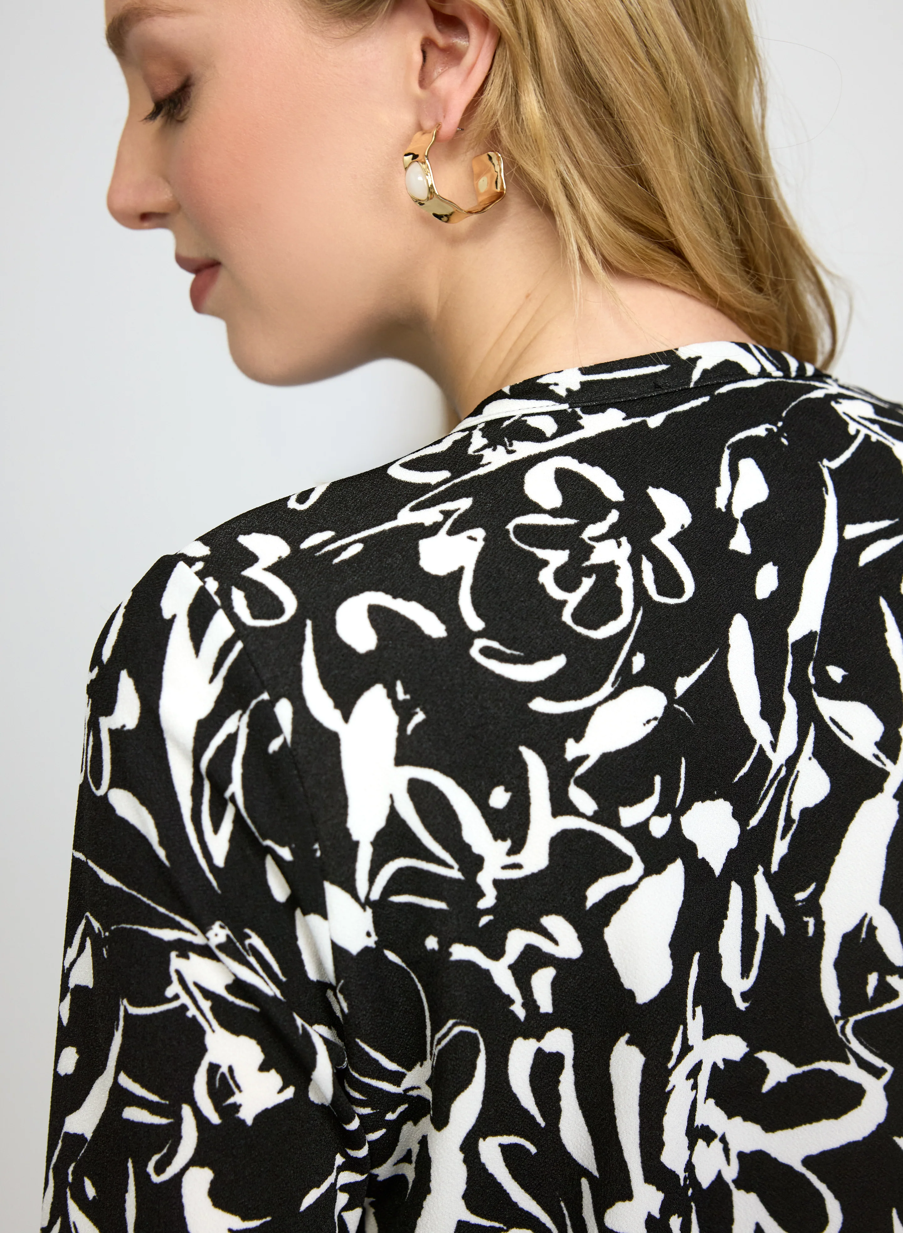 Printed Illusion Top - Image 5