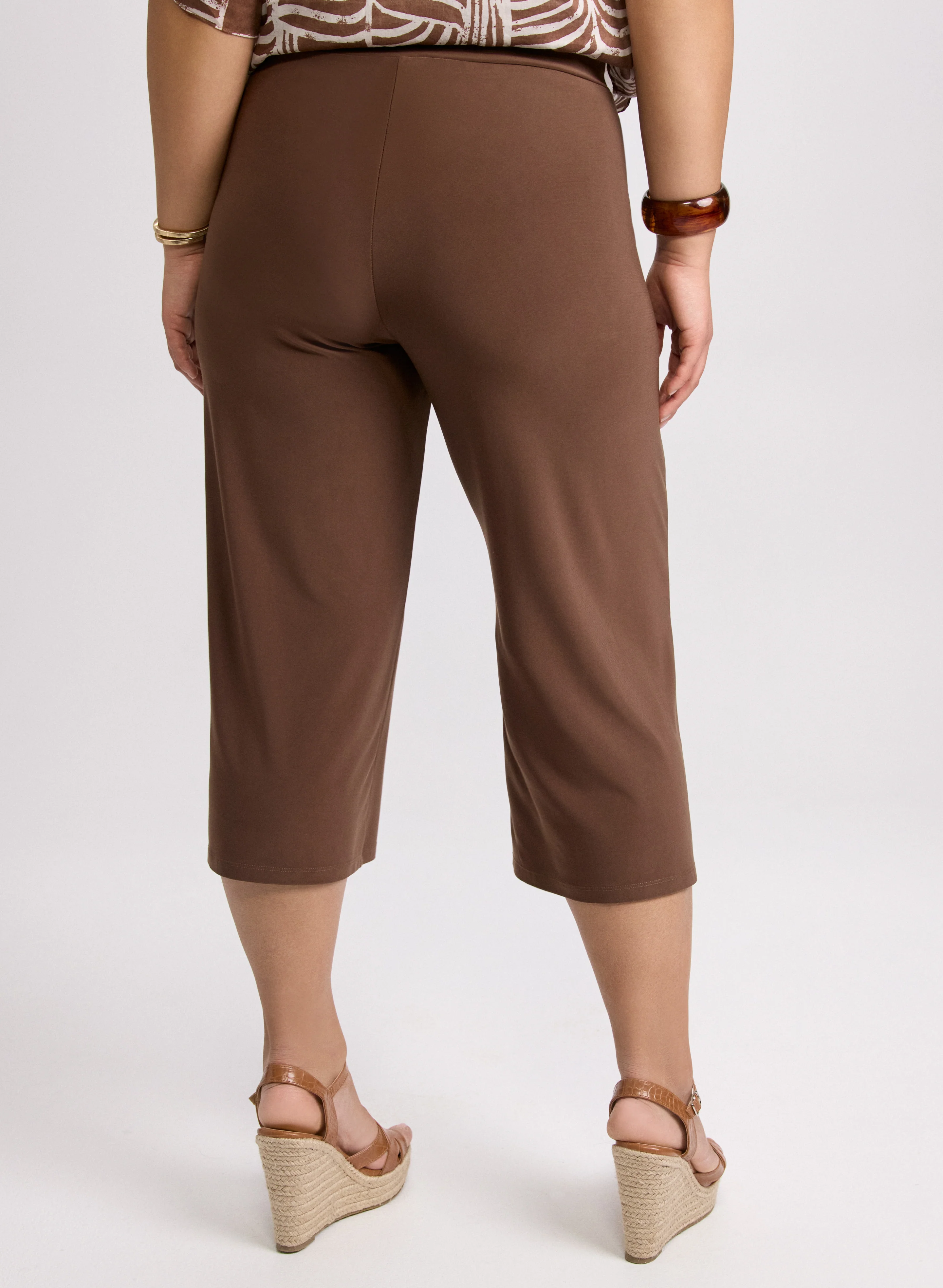Side Slit Pull-On Capris - Image 4
