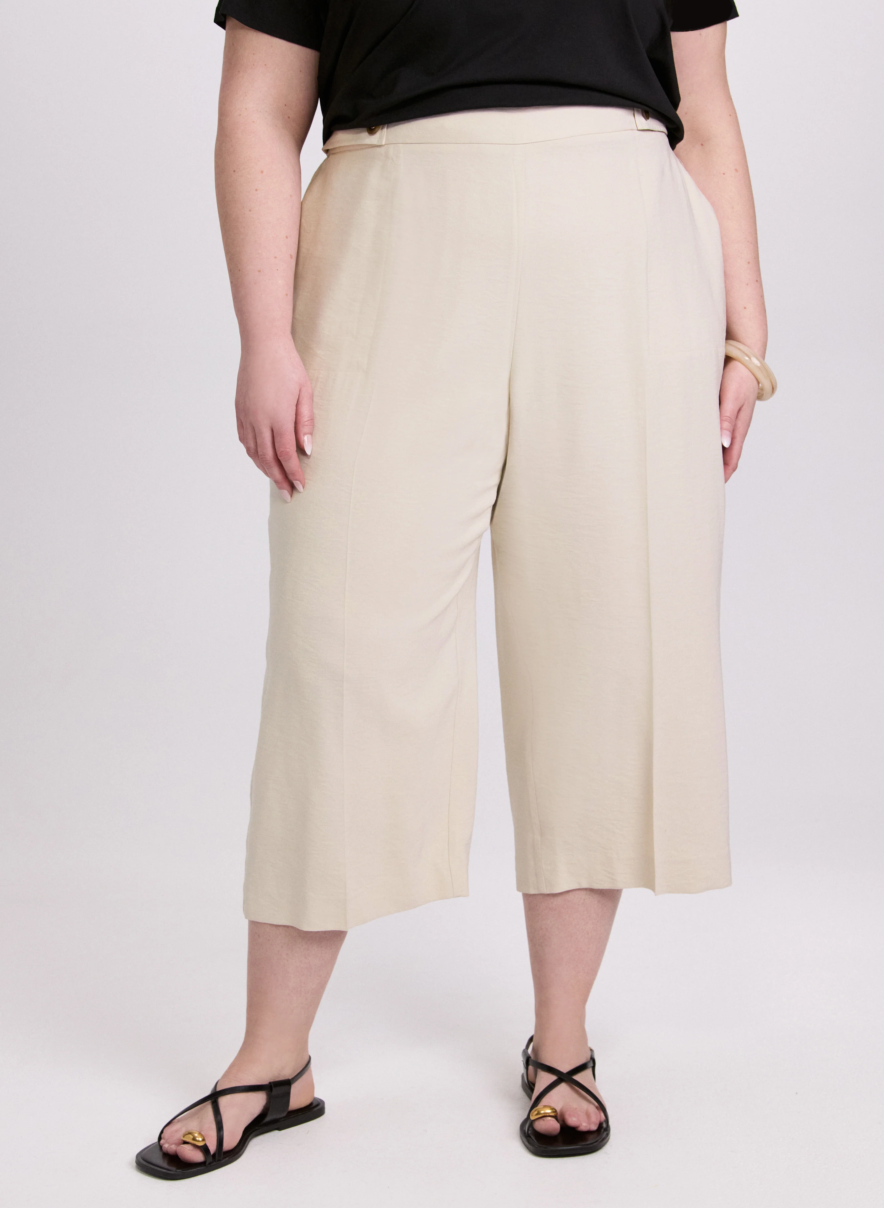 Pull-On Capris