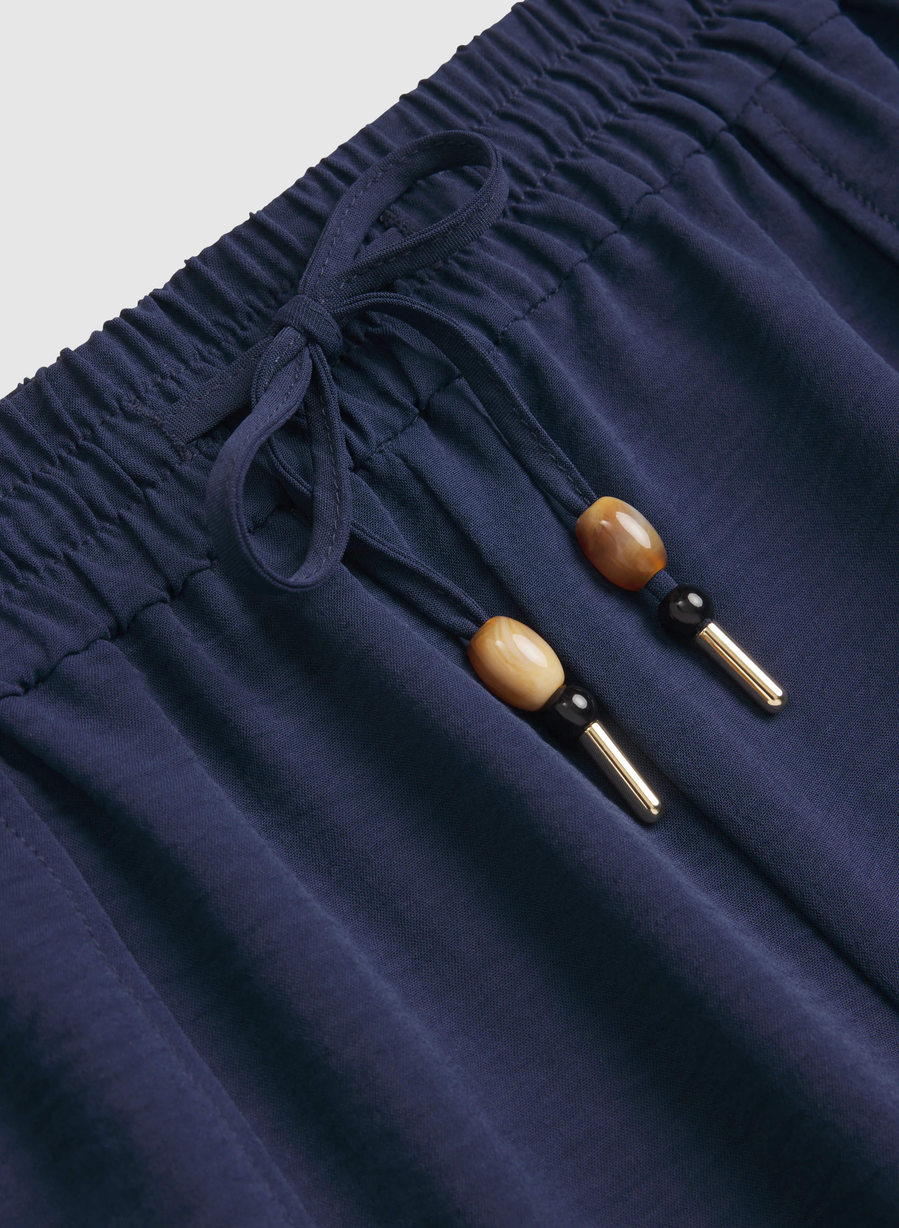 Wide-Leg Pull-On Capris - Image 8