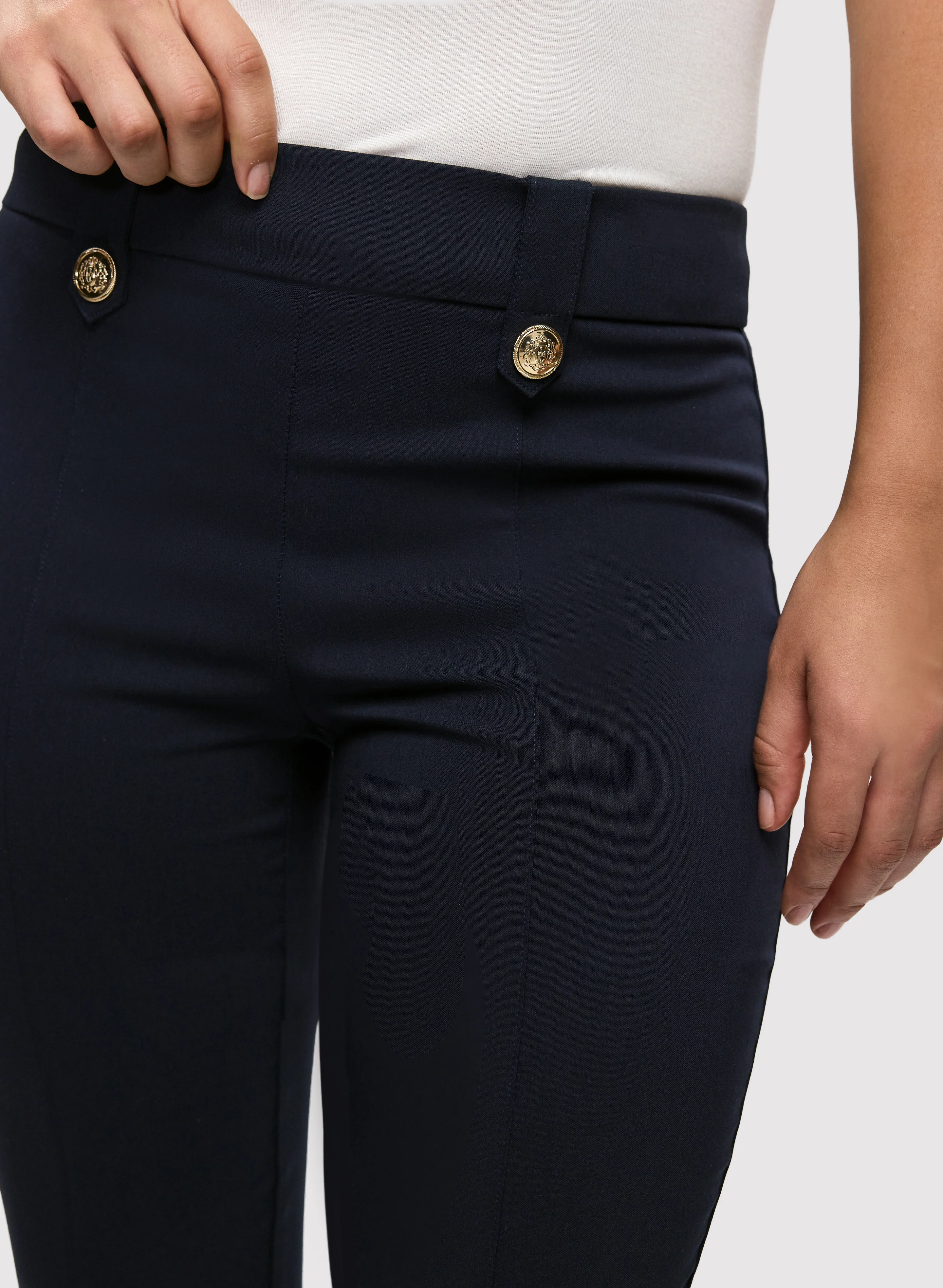 Straight Leg Pull-On Capris - Image 5