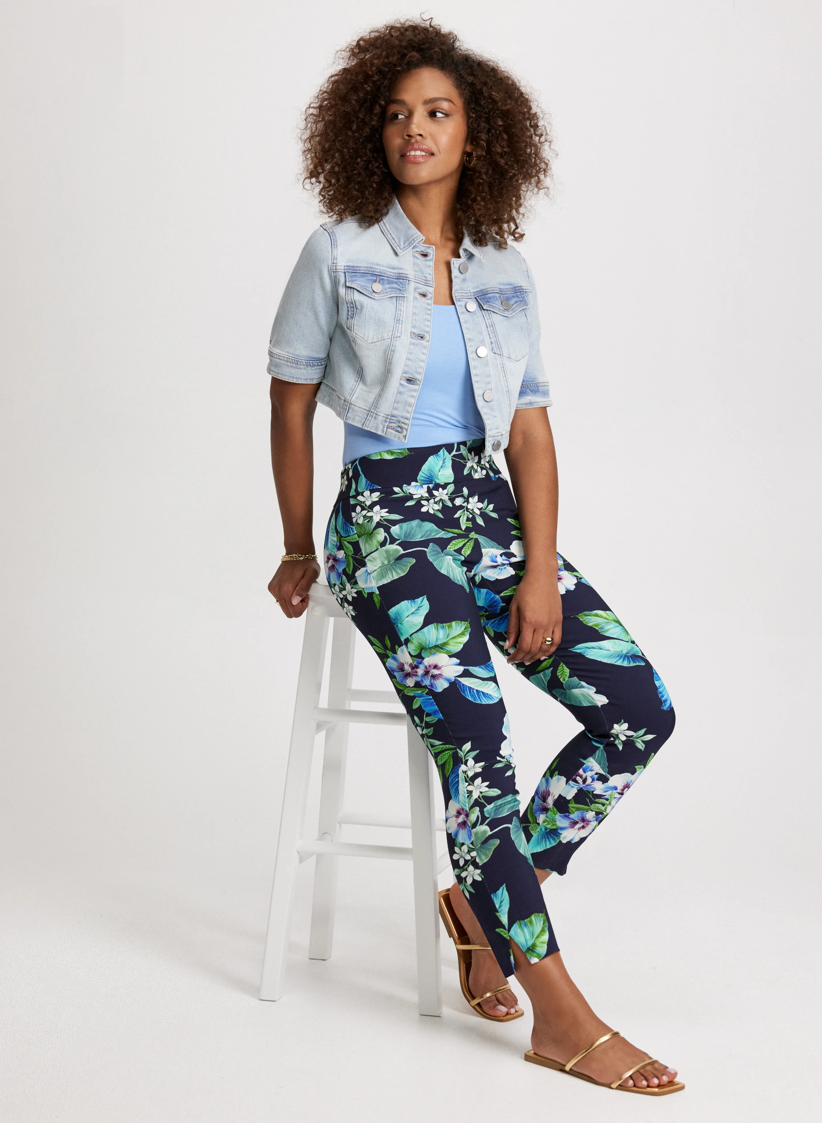 Pull-On Floral Ankle Pants - Image 3