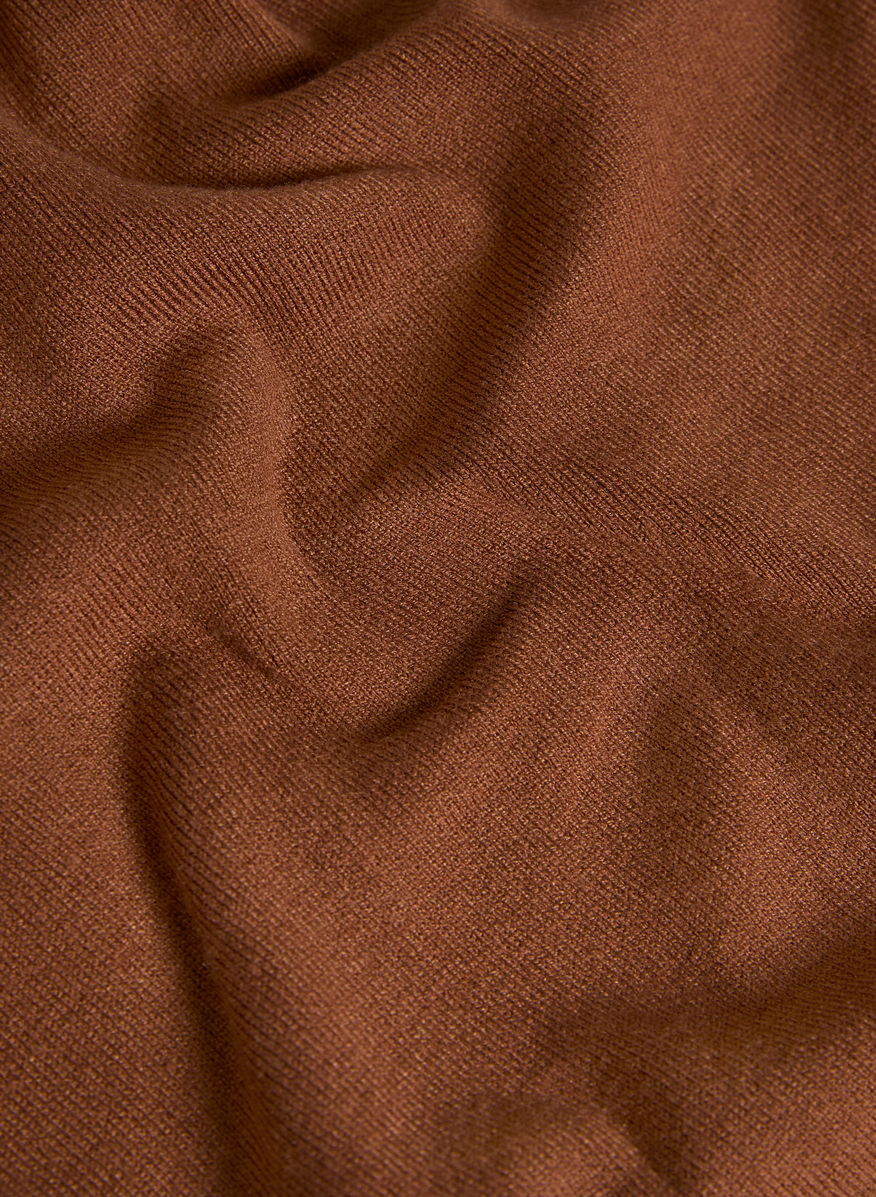 Pull-Through Detail Poncho - Image 7