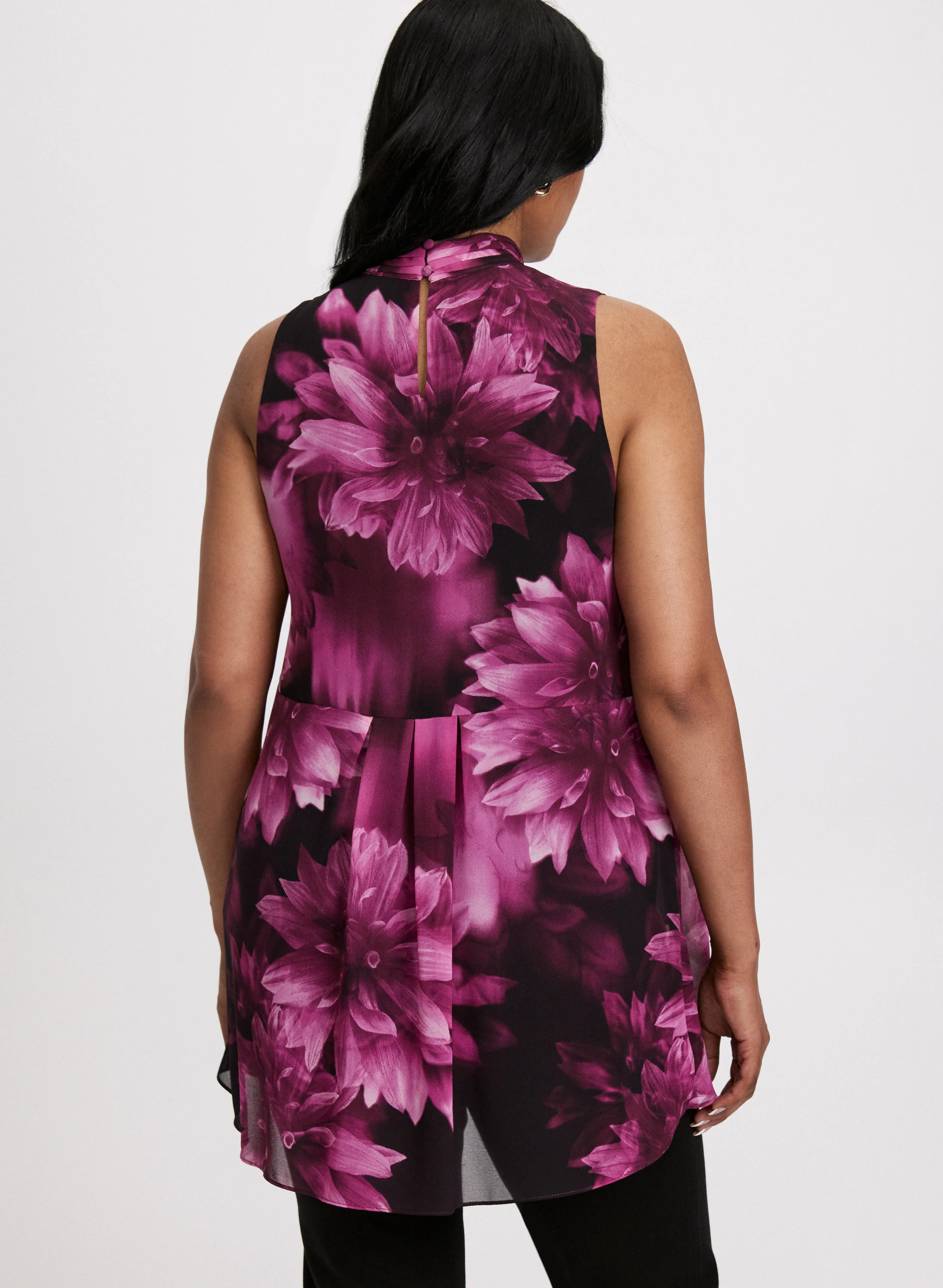 Rosette Detail Sleeveless Blouse - Image 5