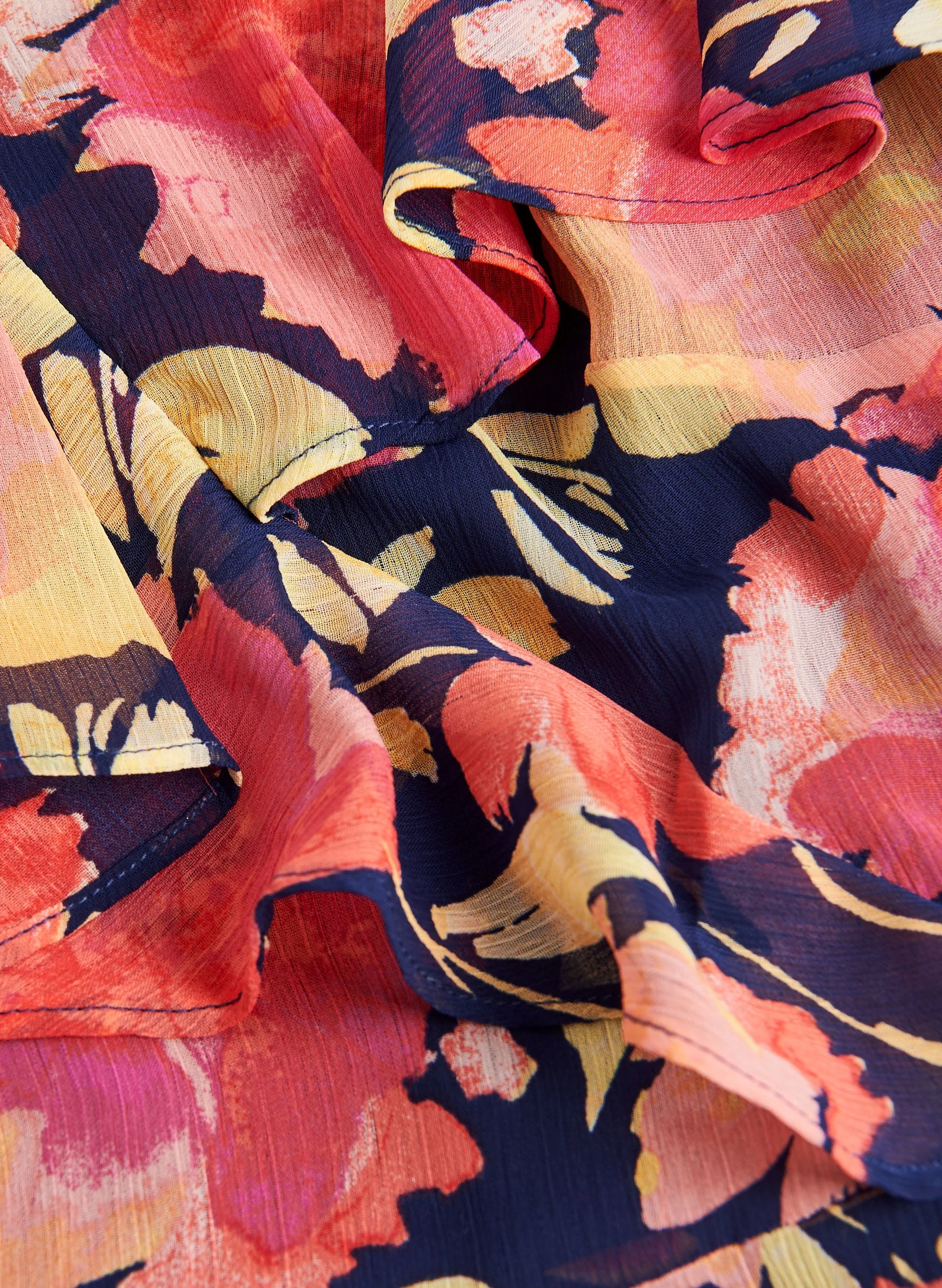 Ruffle Detail Floral Print Dress - Image 6
